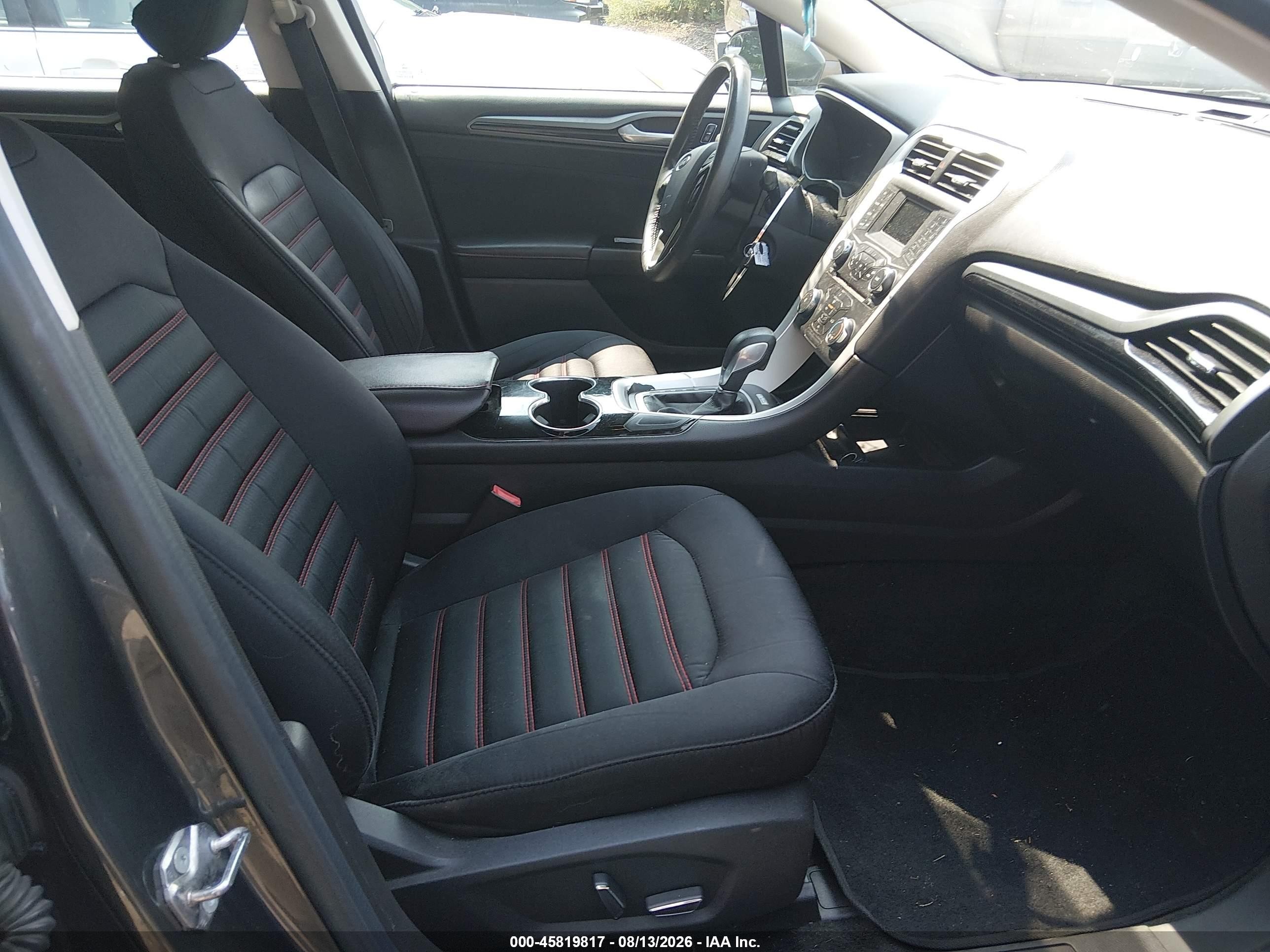 2015 Ford Fusion Se Серый vin: 3FA6P0HD1FR230190