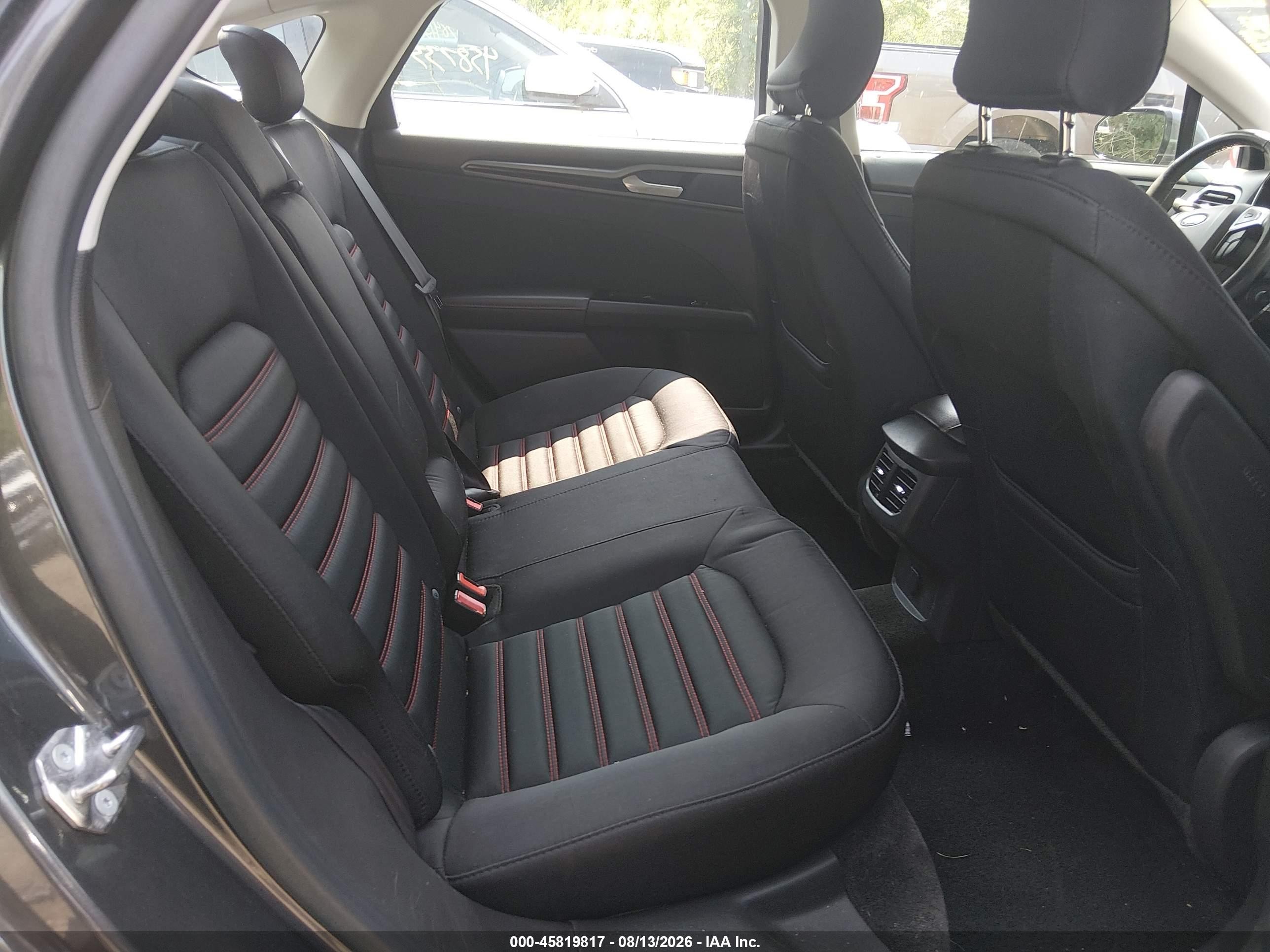 2015 Ford Fusion Se Серый vin: 3FA6P0HD1FR230190