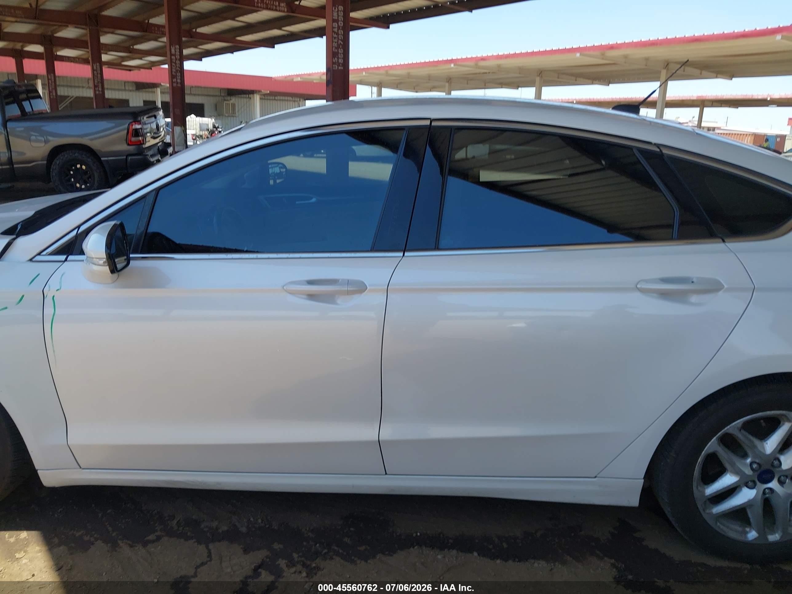 2015 Ford Fusion Se White vin: 3FA6P0HD1FR257938