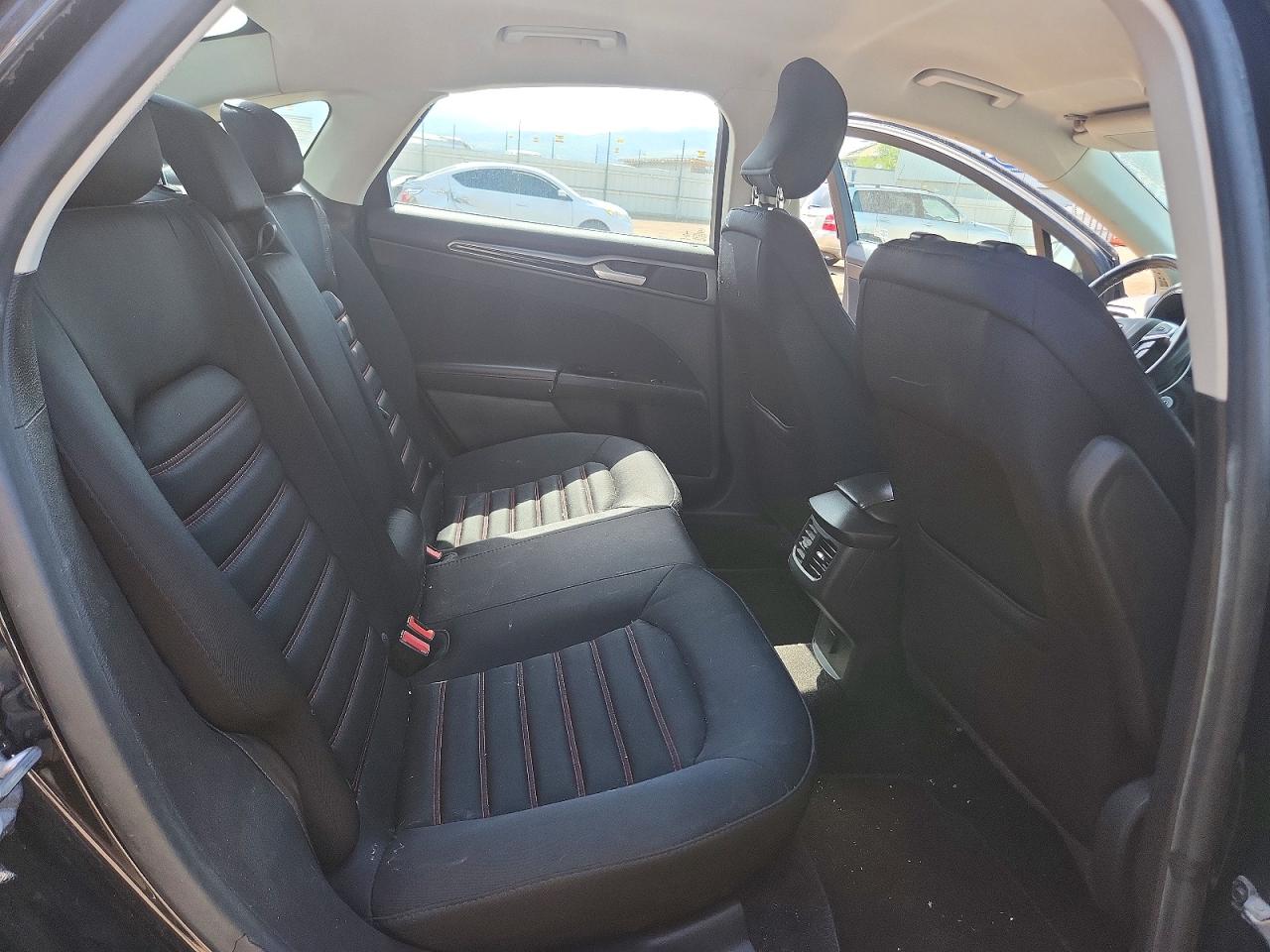 2015 Ford Fusion Se Black vin: 3FA6P0HD1FR275923