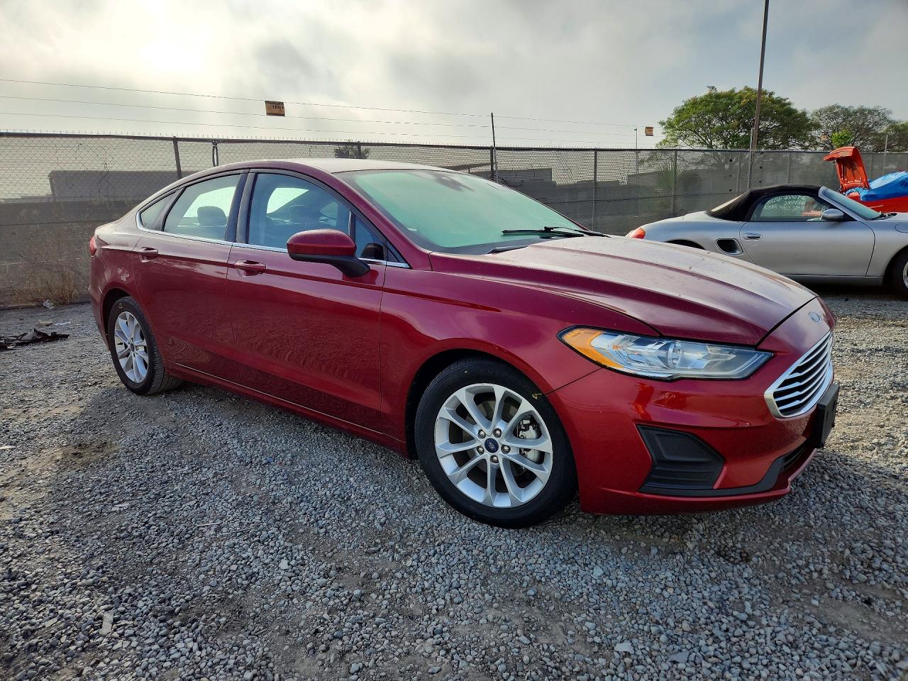 2019 Ford Fusion Se Red vin: 3FA6P0HD1KR175346