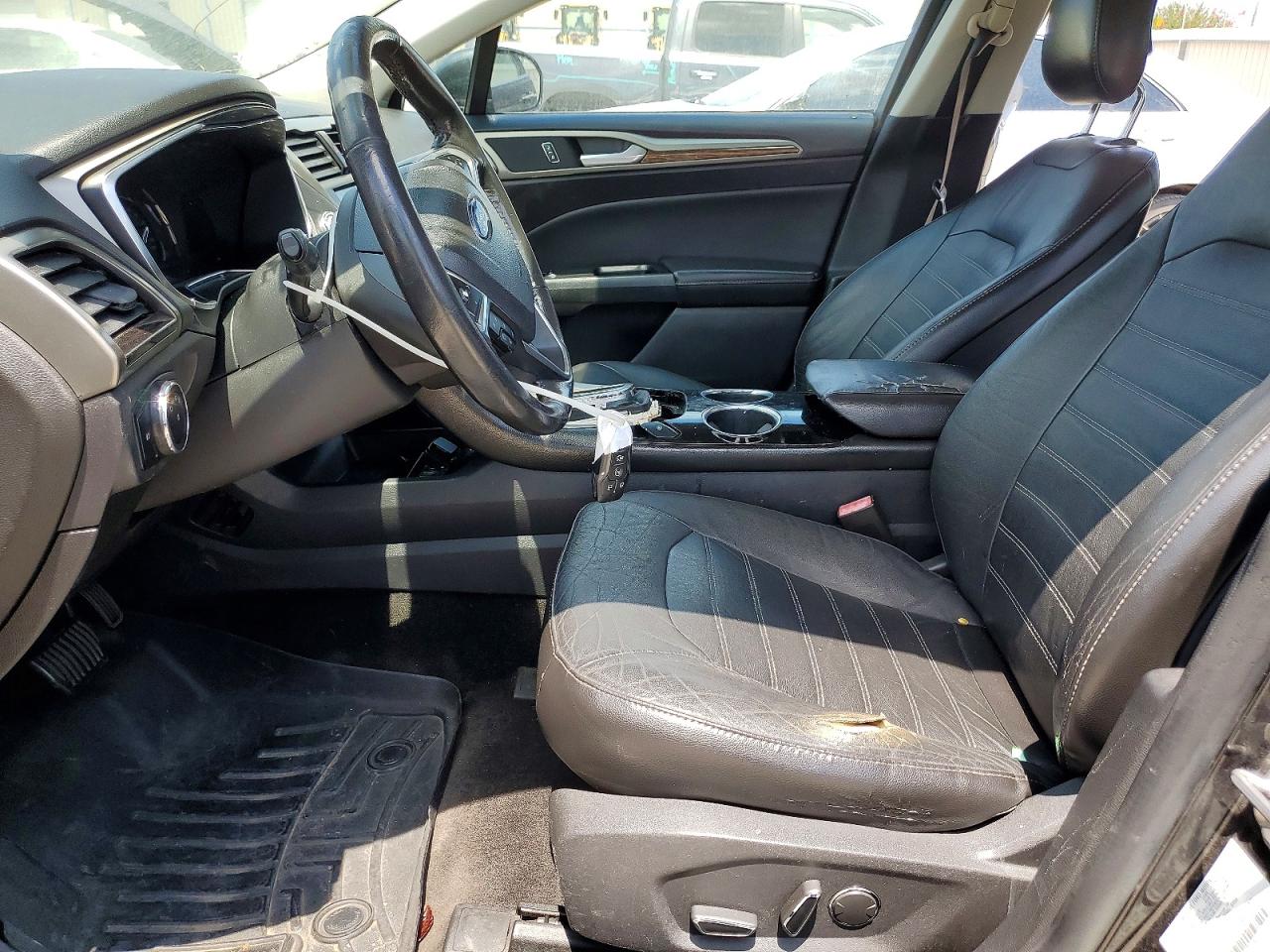 2014 Ford Fusion Se Black vin: 3FA6P0HD2ER102345