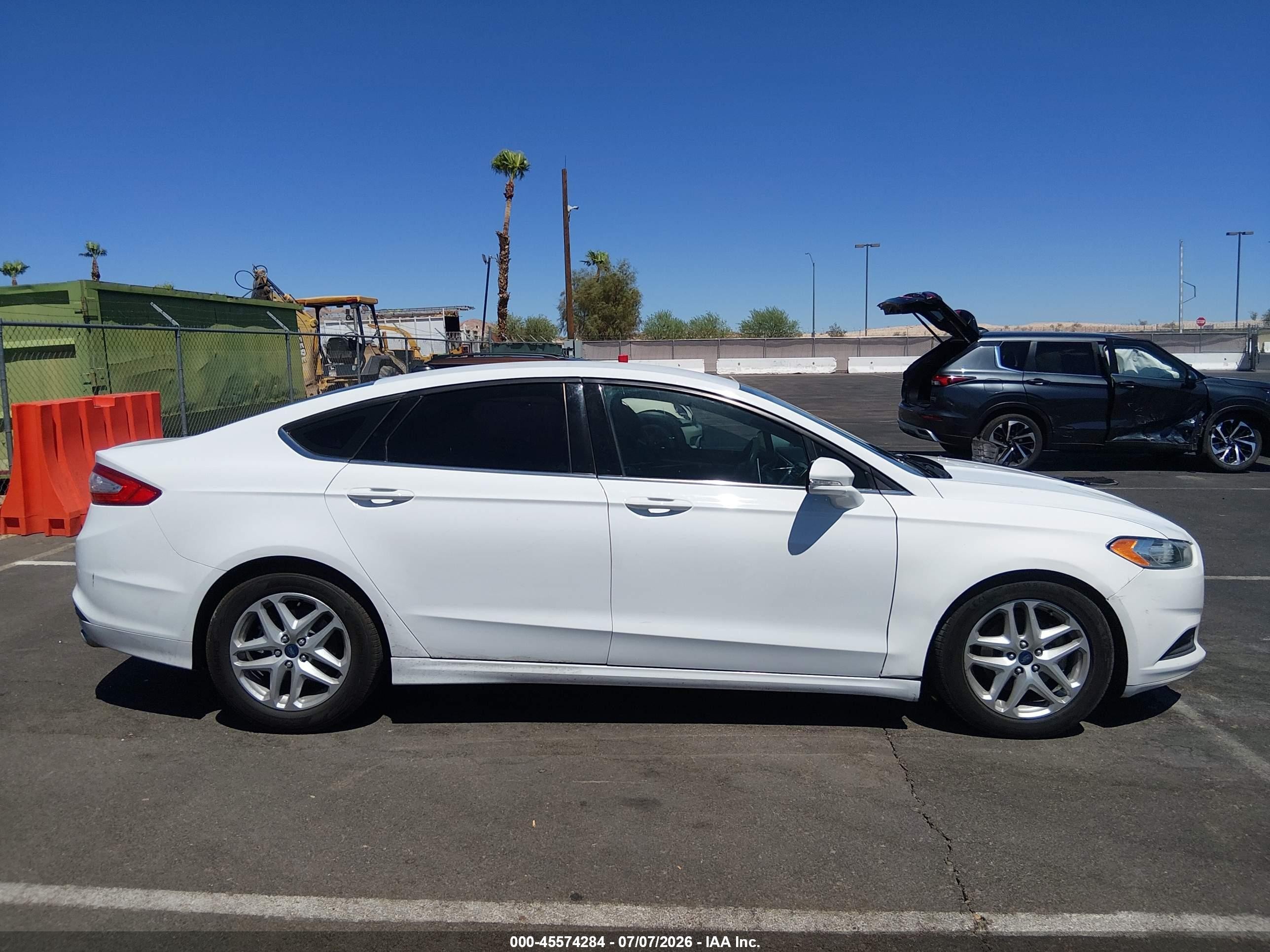 2014 Ford Fusion Se Белый vin: 3FA6P0HD2ER150637