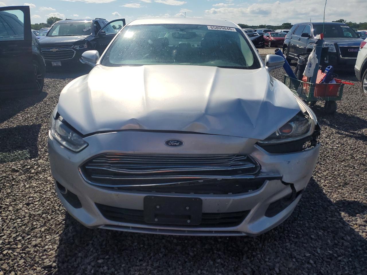 2014 Ford Fusion Se Silver vin: 3FA6P0HD2ER169558