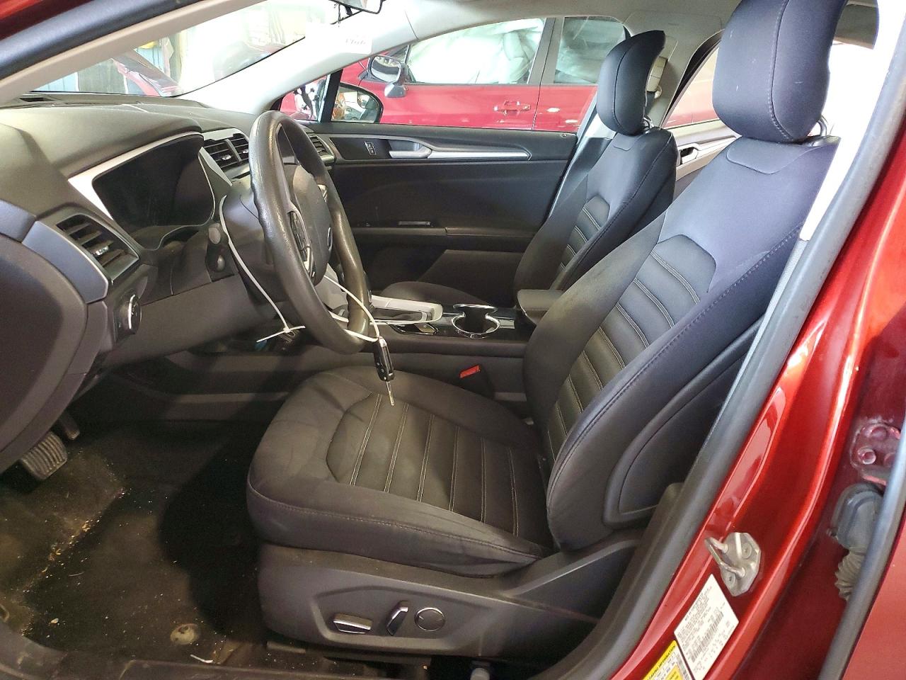 2014 Ford Fusion Se Burgundy vin: 3FA6P0HD2ER217995