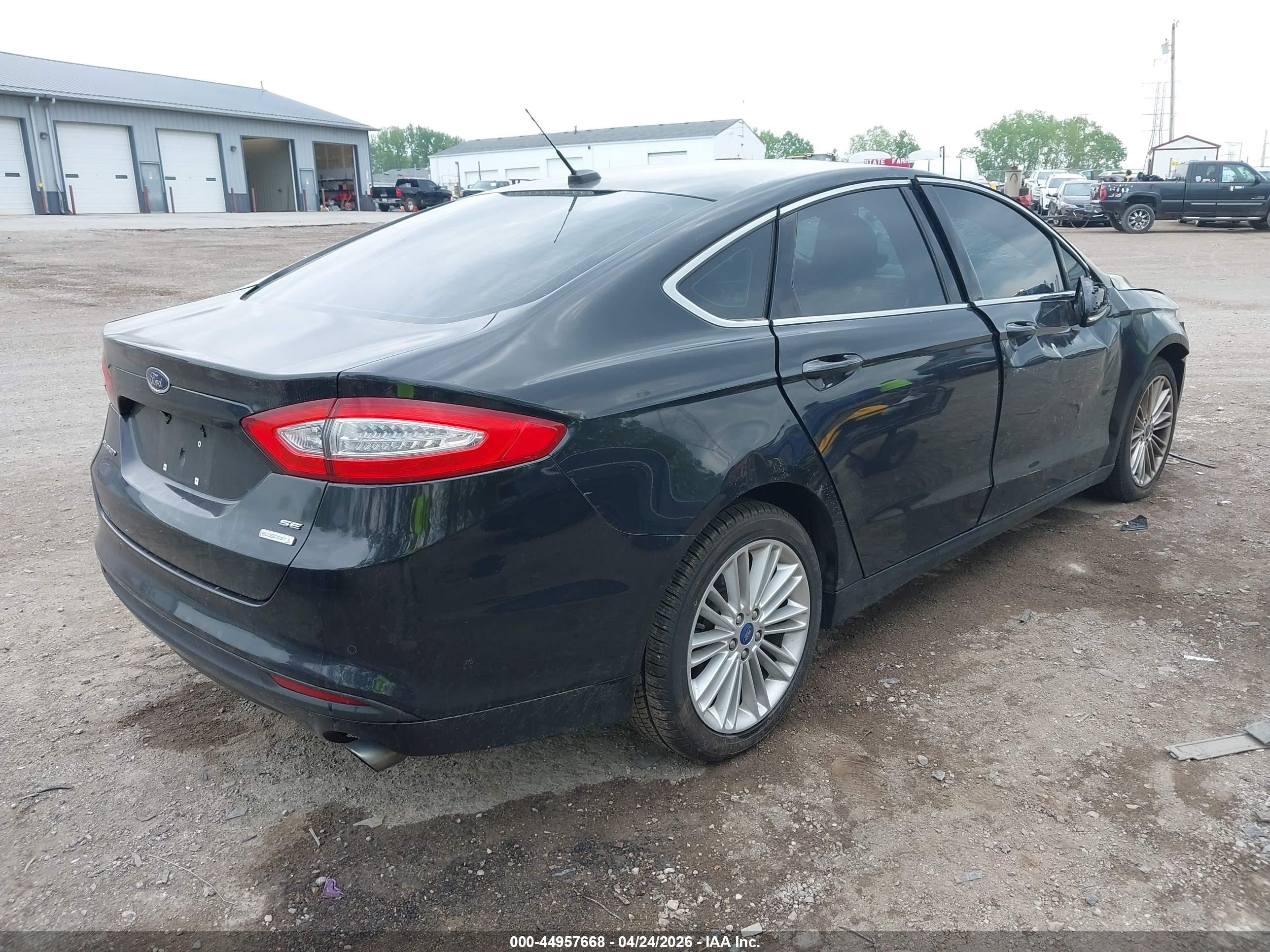 2014 Ford Fusion Se Черный vin: 3FA6P0HD2ER226003
