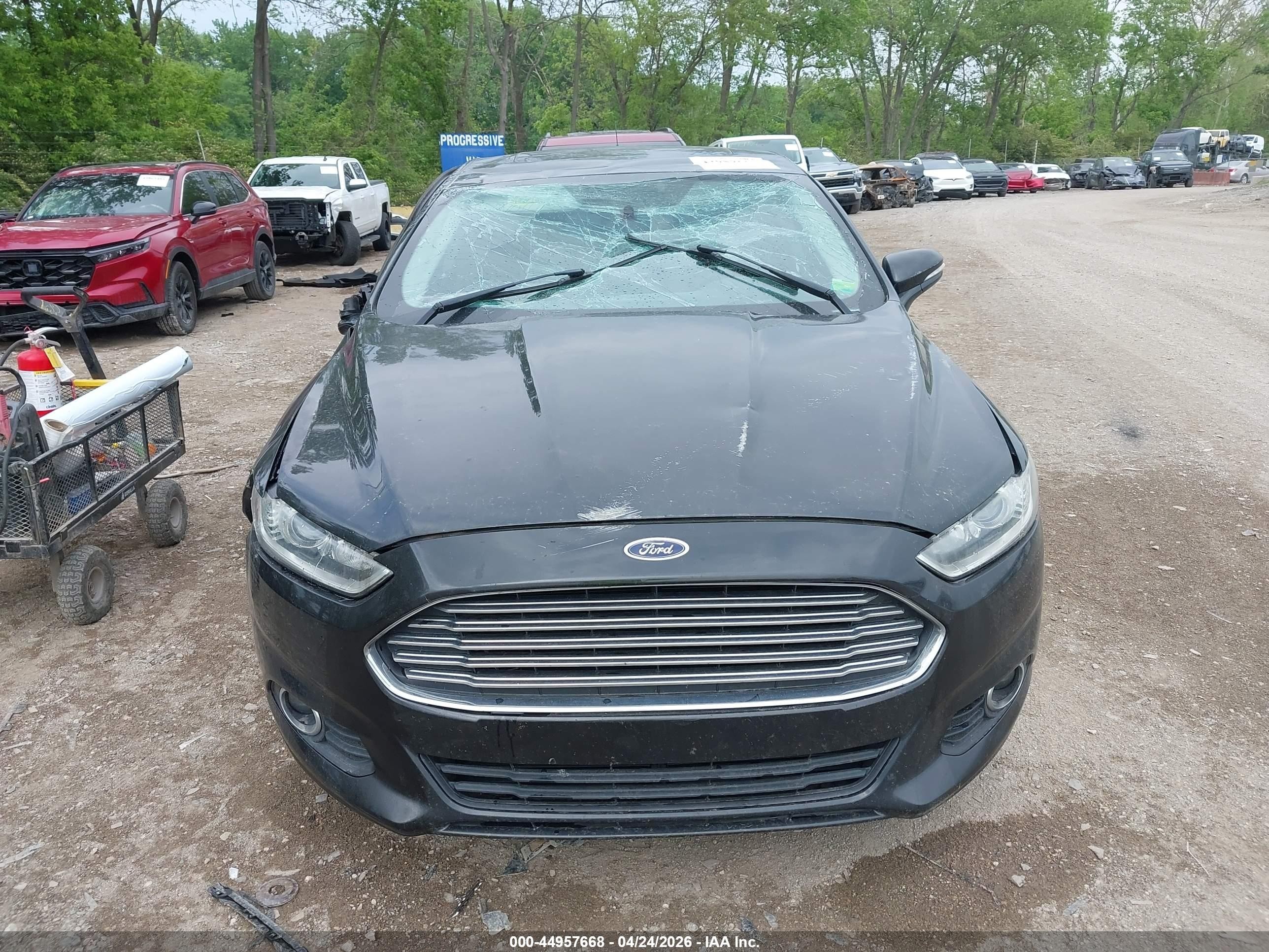 2014 Ford Fusion Se Черный vin: 3FA6P0HD2ER226003