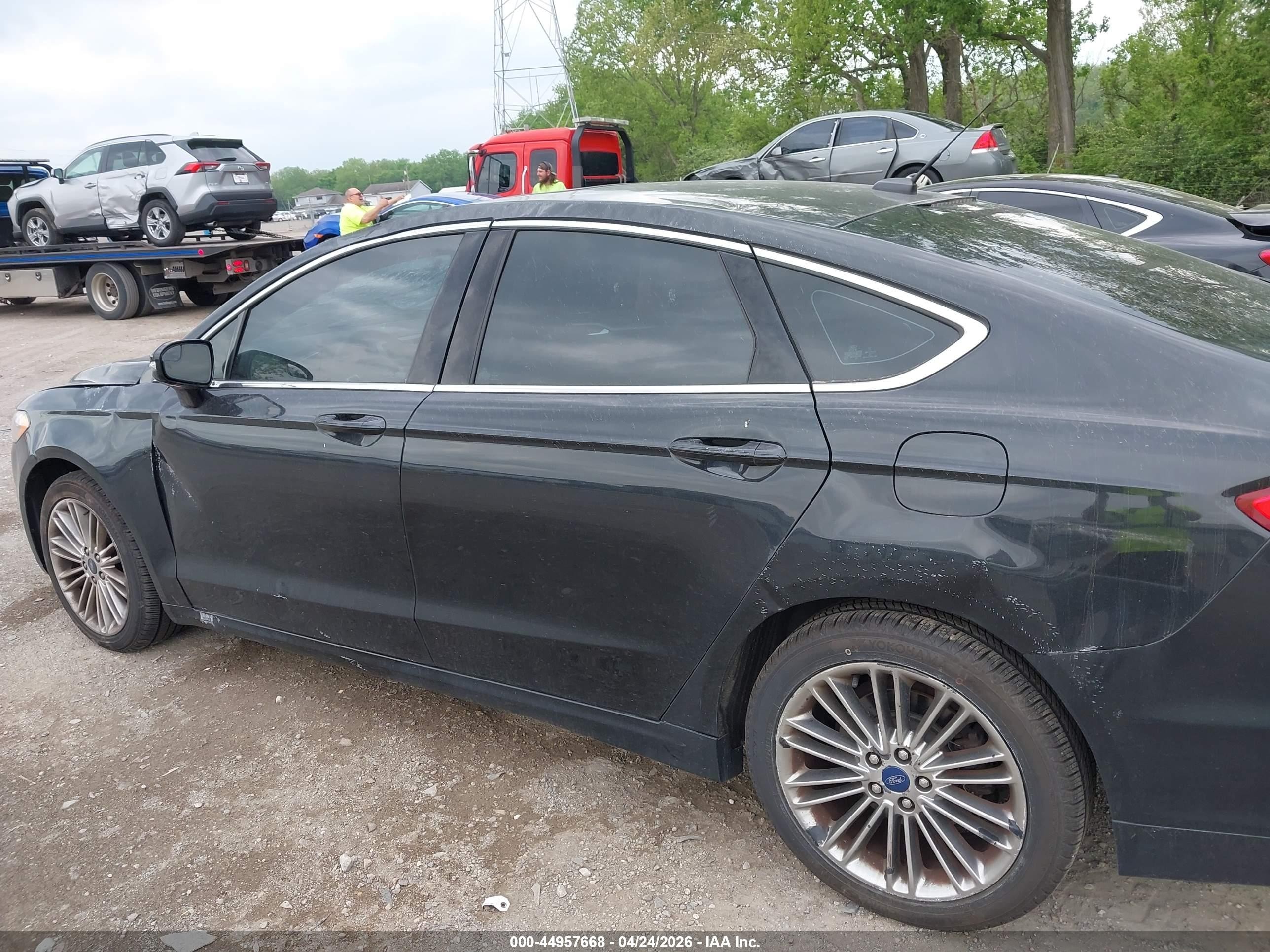 2014 Ford Fusion Se Черный vin: 3FA6P0HD2ER226003
