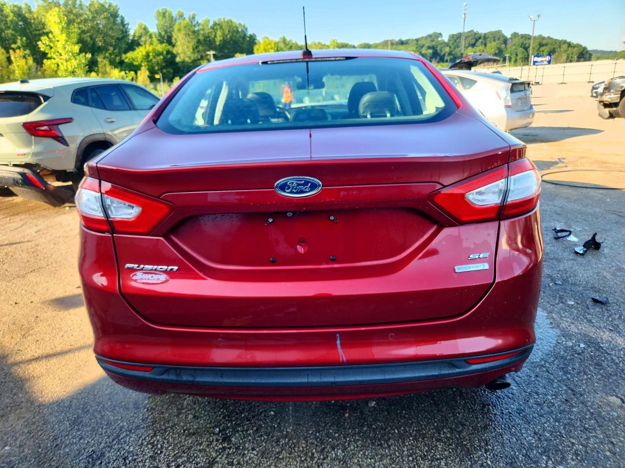 2014 Ford Fusion Se Красный vin: 3FA6P0HD2ER253928