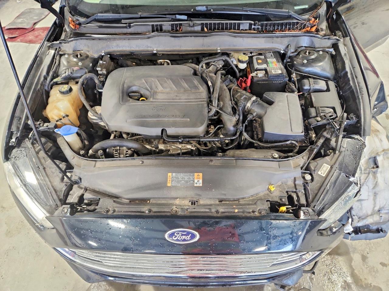2014 Ford Fusion Se Черный vin: 3FA6P0HD2ER259339