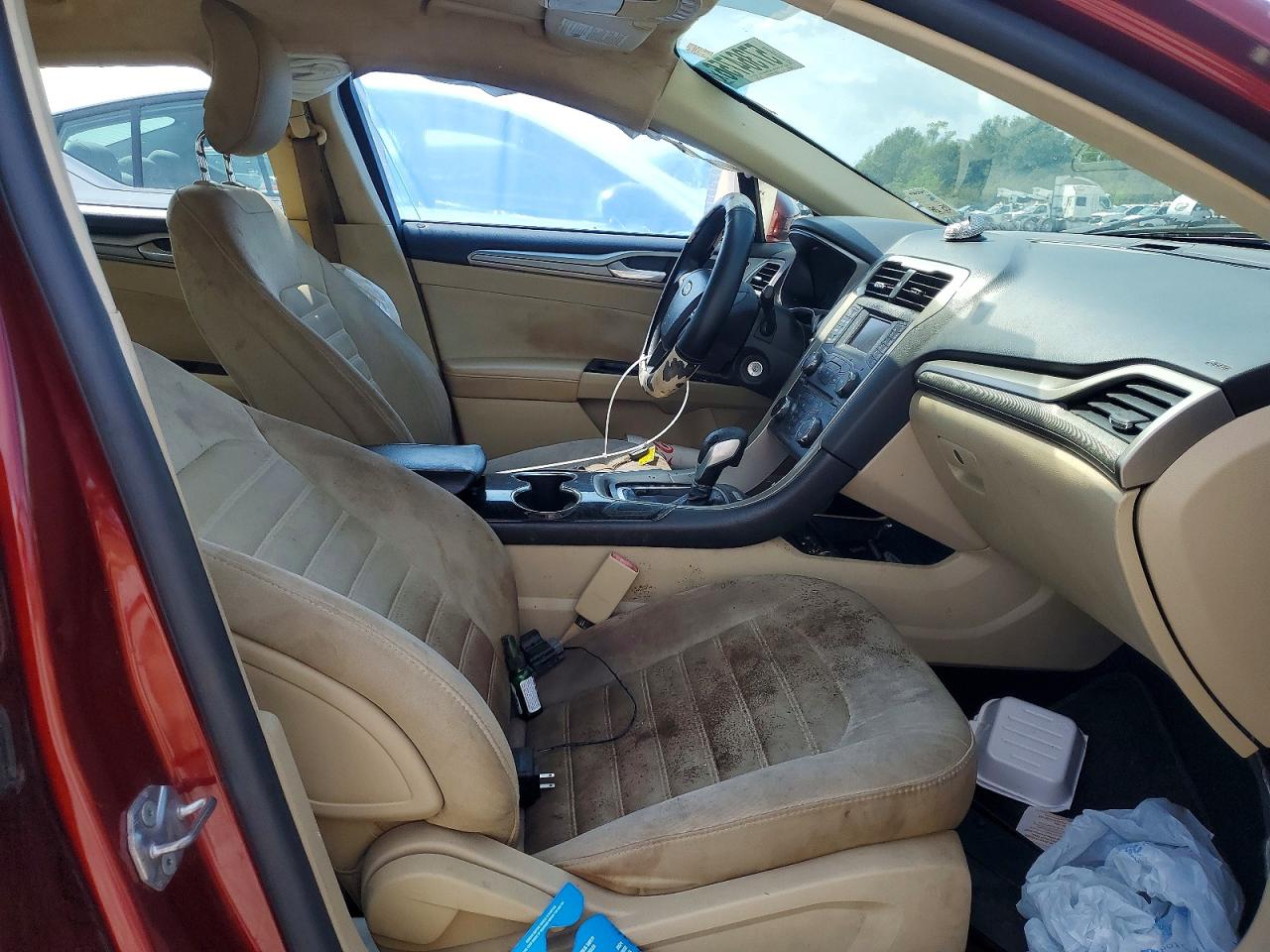 2014 Ford Fusion Se Burgundy vin: 3FA6P0HD2ER335321