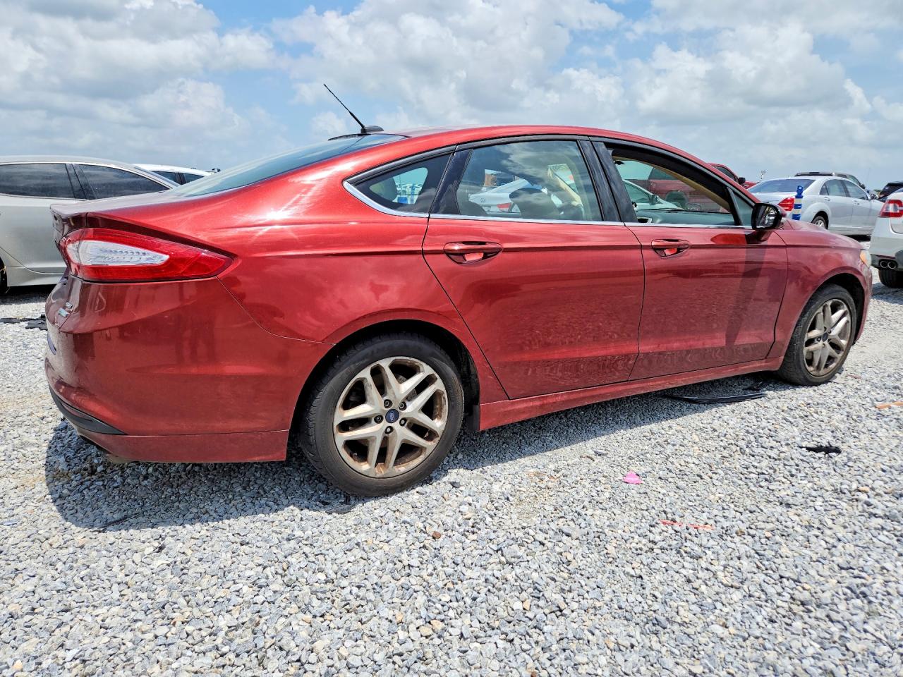2014 Ford Fusion Se Burgundy vin: 3FA6P0HD2ER335321