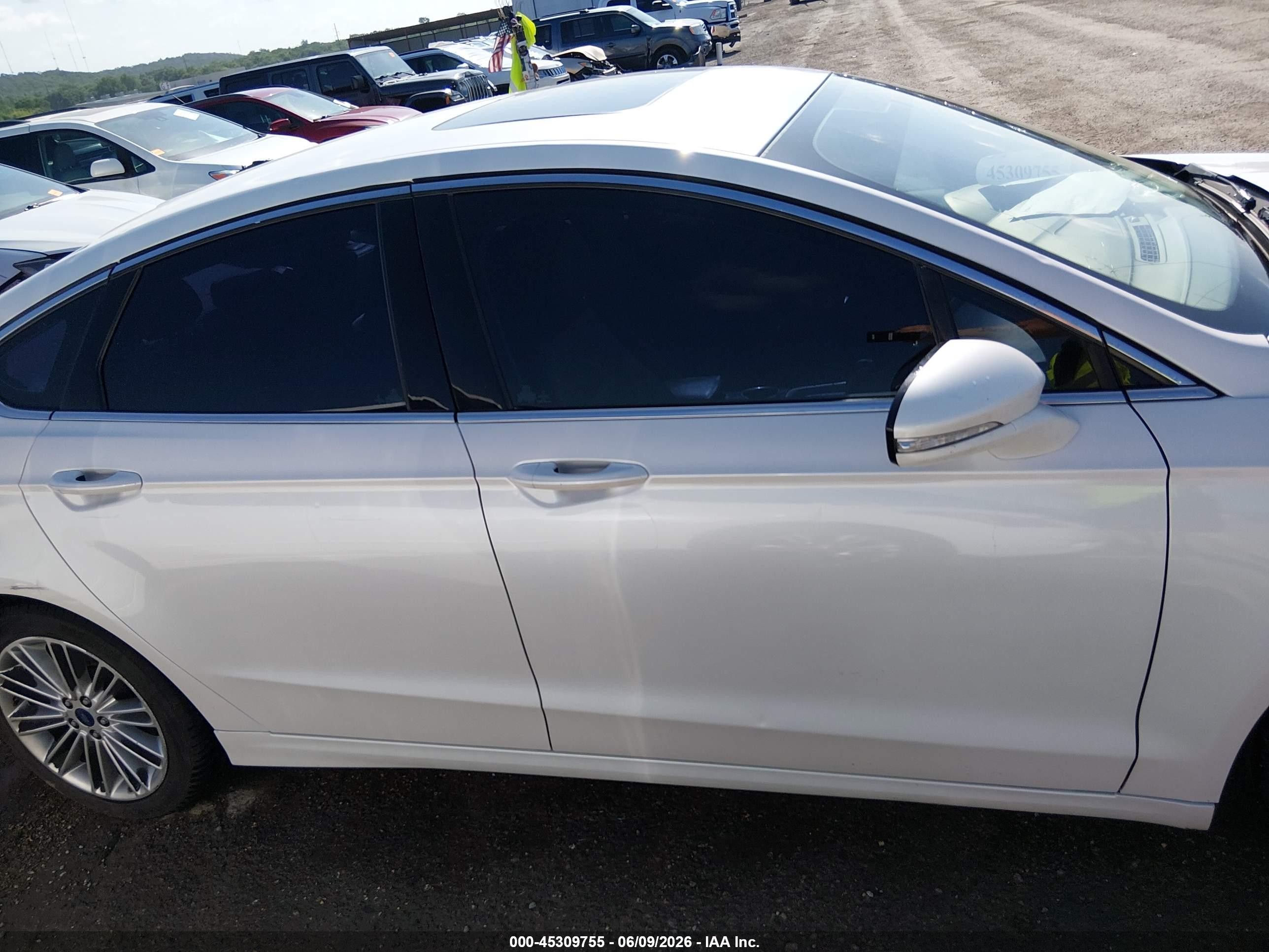 2015 Ford Fusion Se White vin: 3FA6P0HD2FR104047