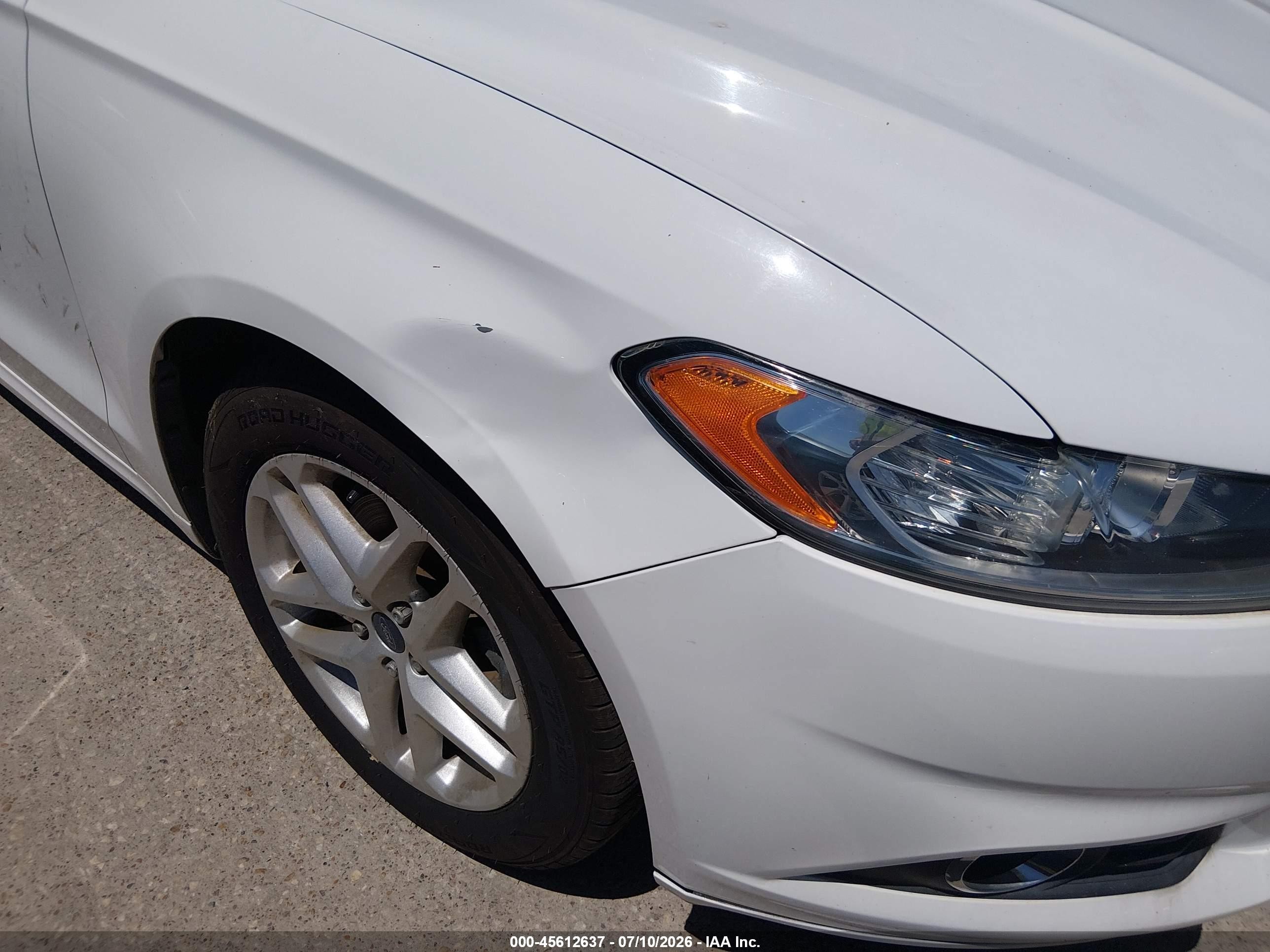 2015 Ford Fusion Se Белый vin: 3FA6P0HD2FR129949