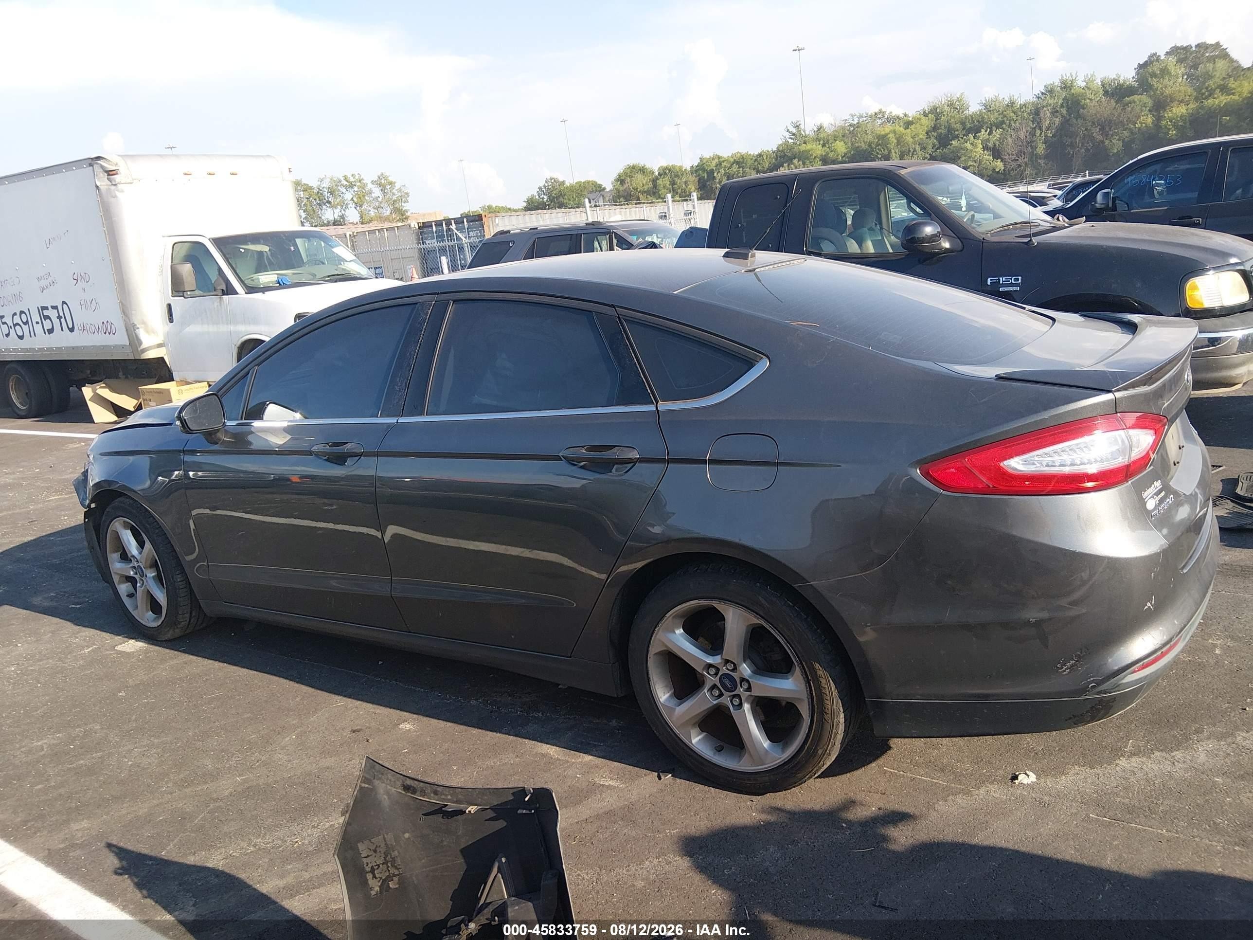 2015 Ford Fusion Se Серый vin: 3FA6P0HD2FR202902