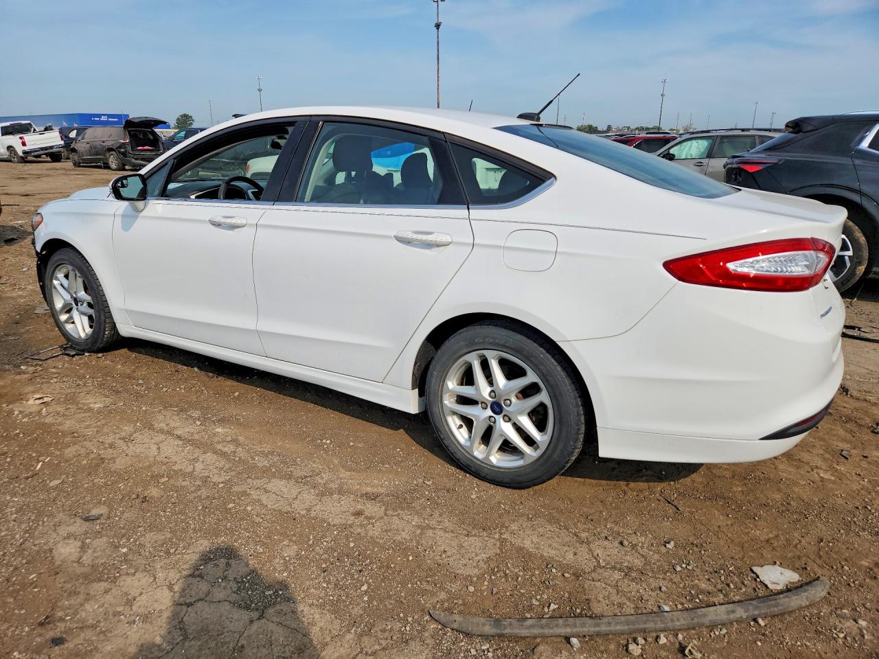 2015 Ford Fusion Se White vin: 3FA6P0HD2FR208389