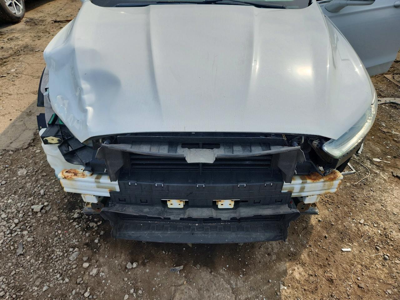 2015 Ford Fusion Se White vin: 3FA6P0HD2FR208389