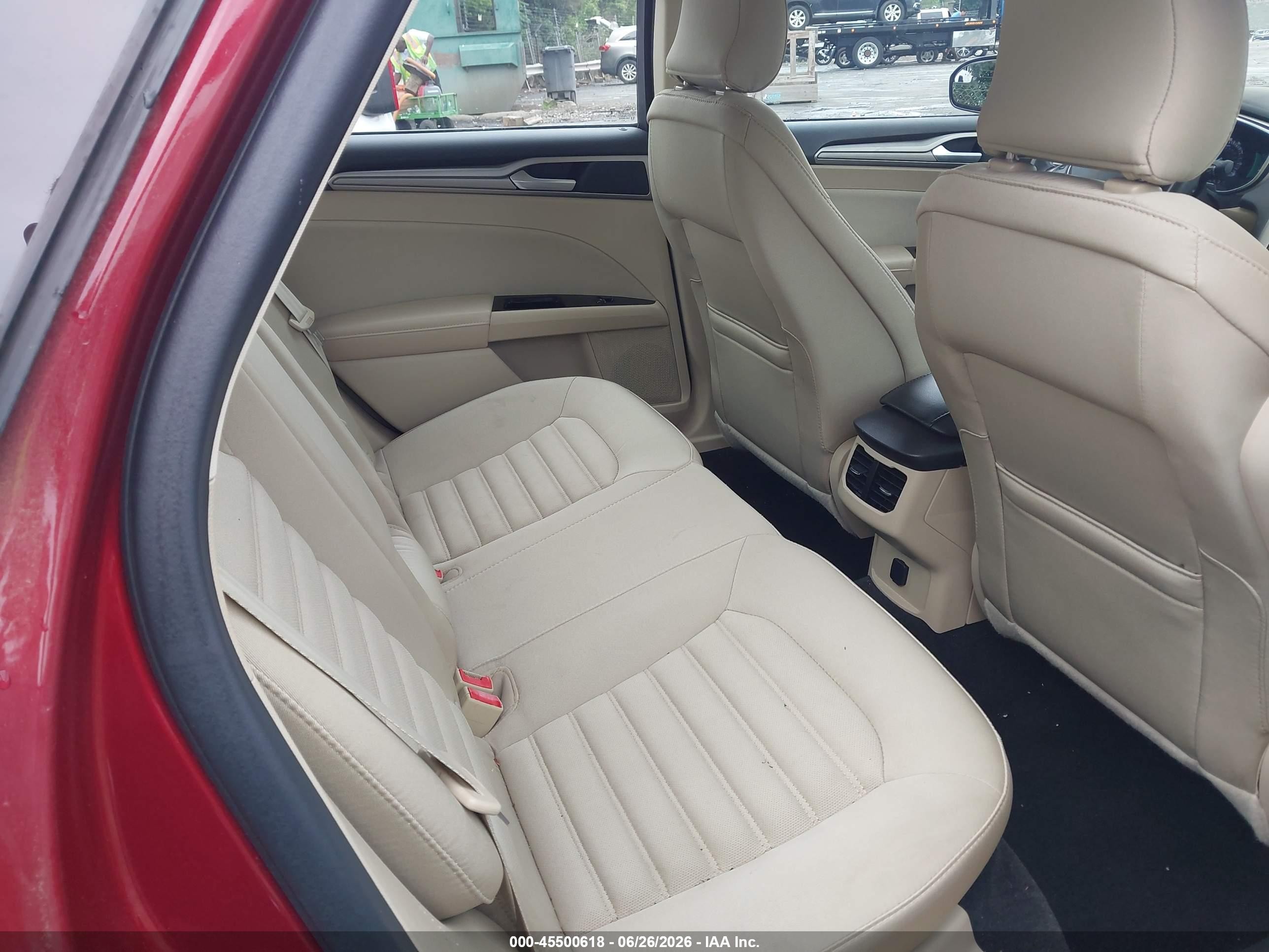 2015 Ford Fusion Se Red vin: 3FA6P0HD2FR210935