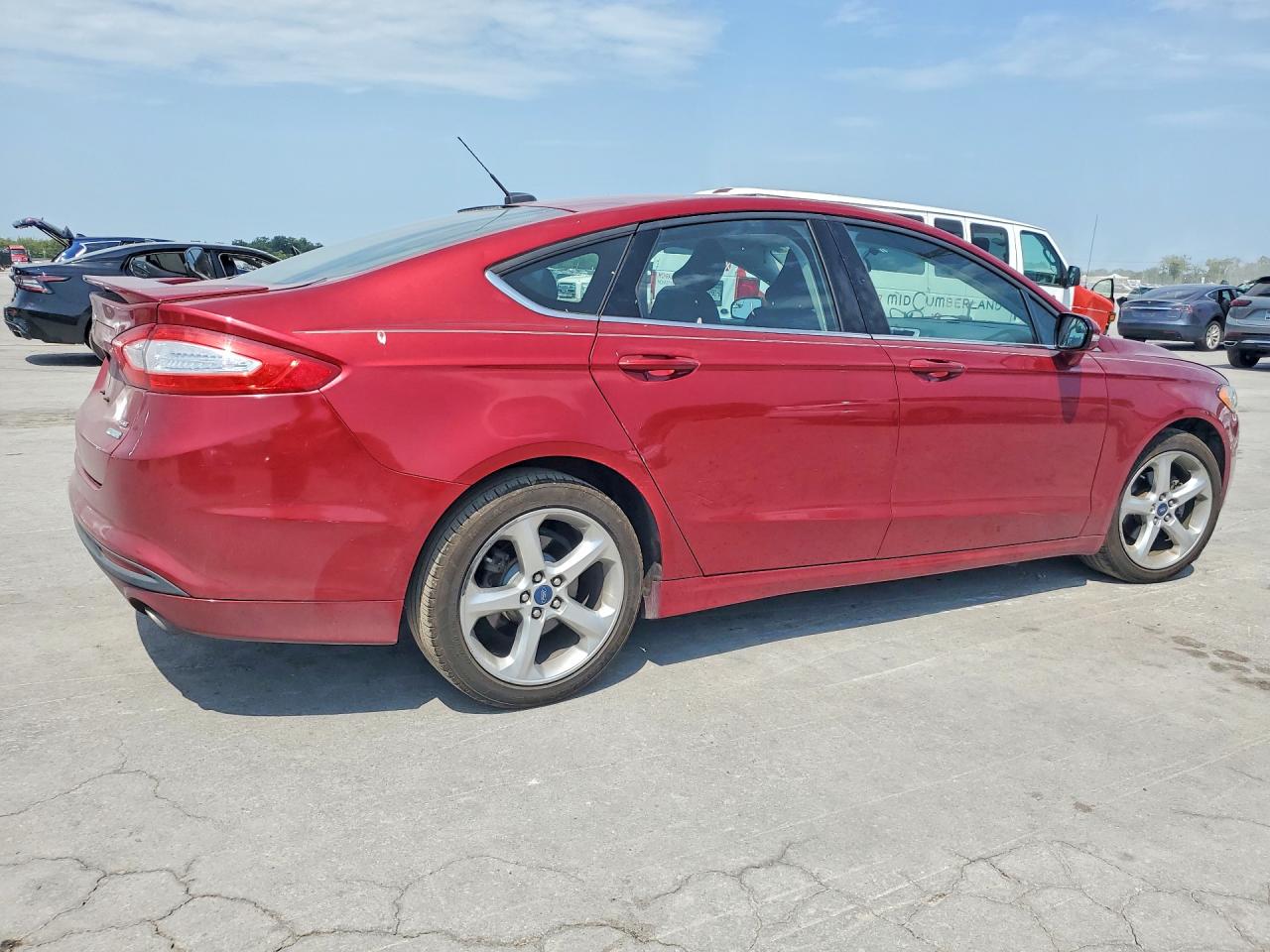 2015 Ford Fusion Se Красный vin: 3FA6P0HD2FR234202