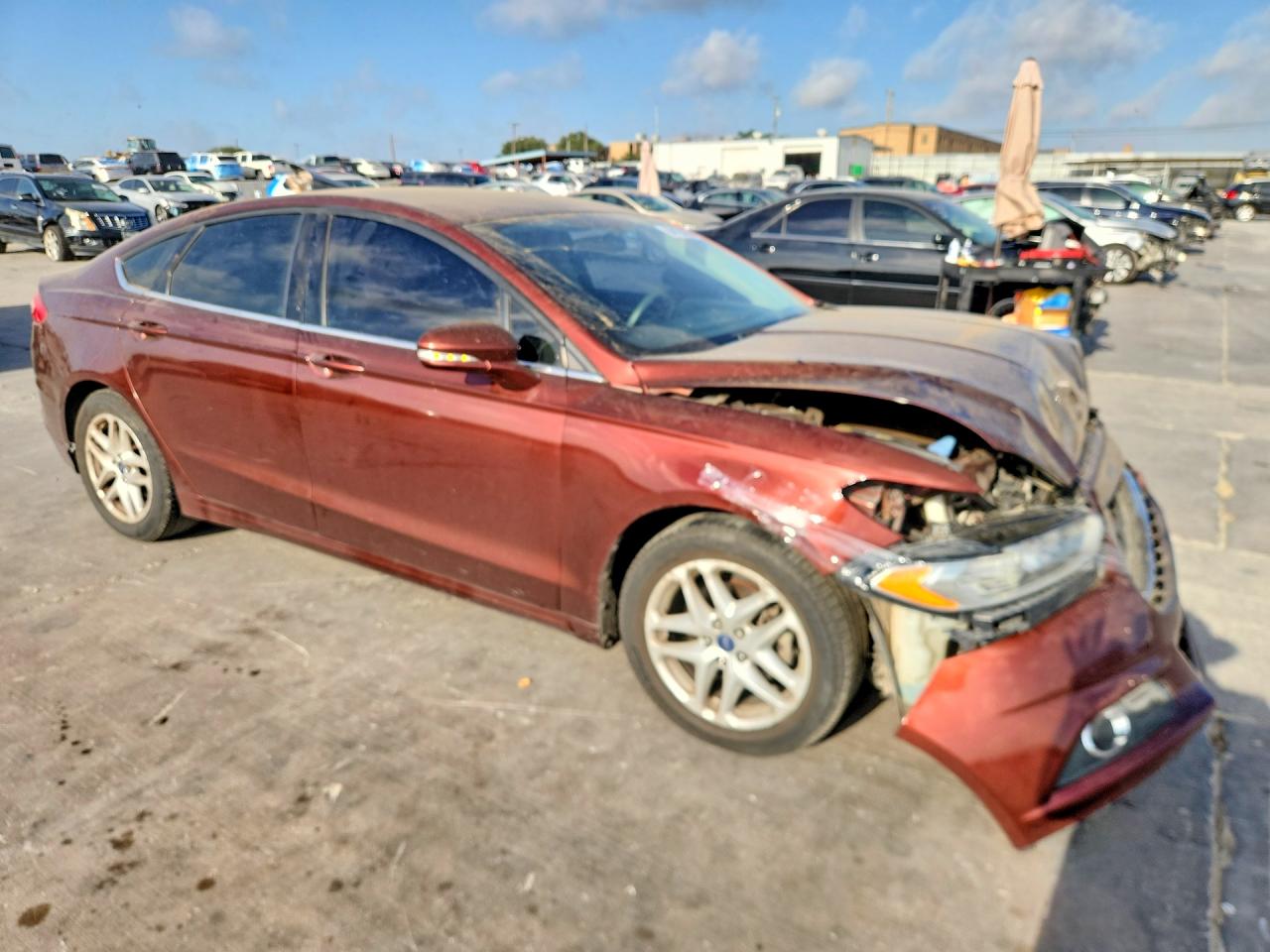 2015 Ford Fusion Se Burgundy vin: 3FA6P0HD2FR300960