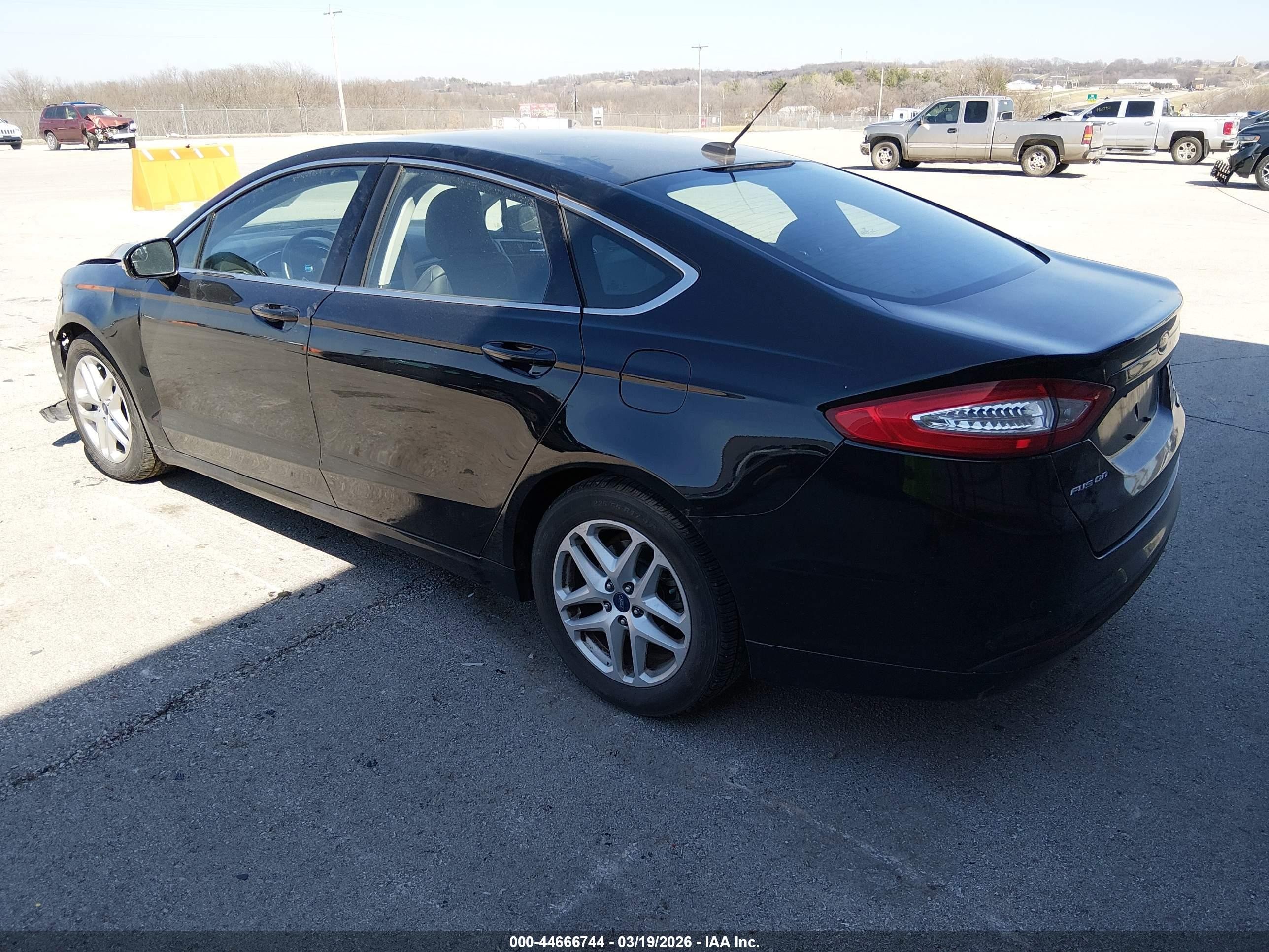 2016 Ford Fusion Se Black vin: 3FA6P0HD2GR312379