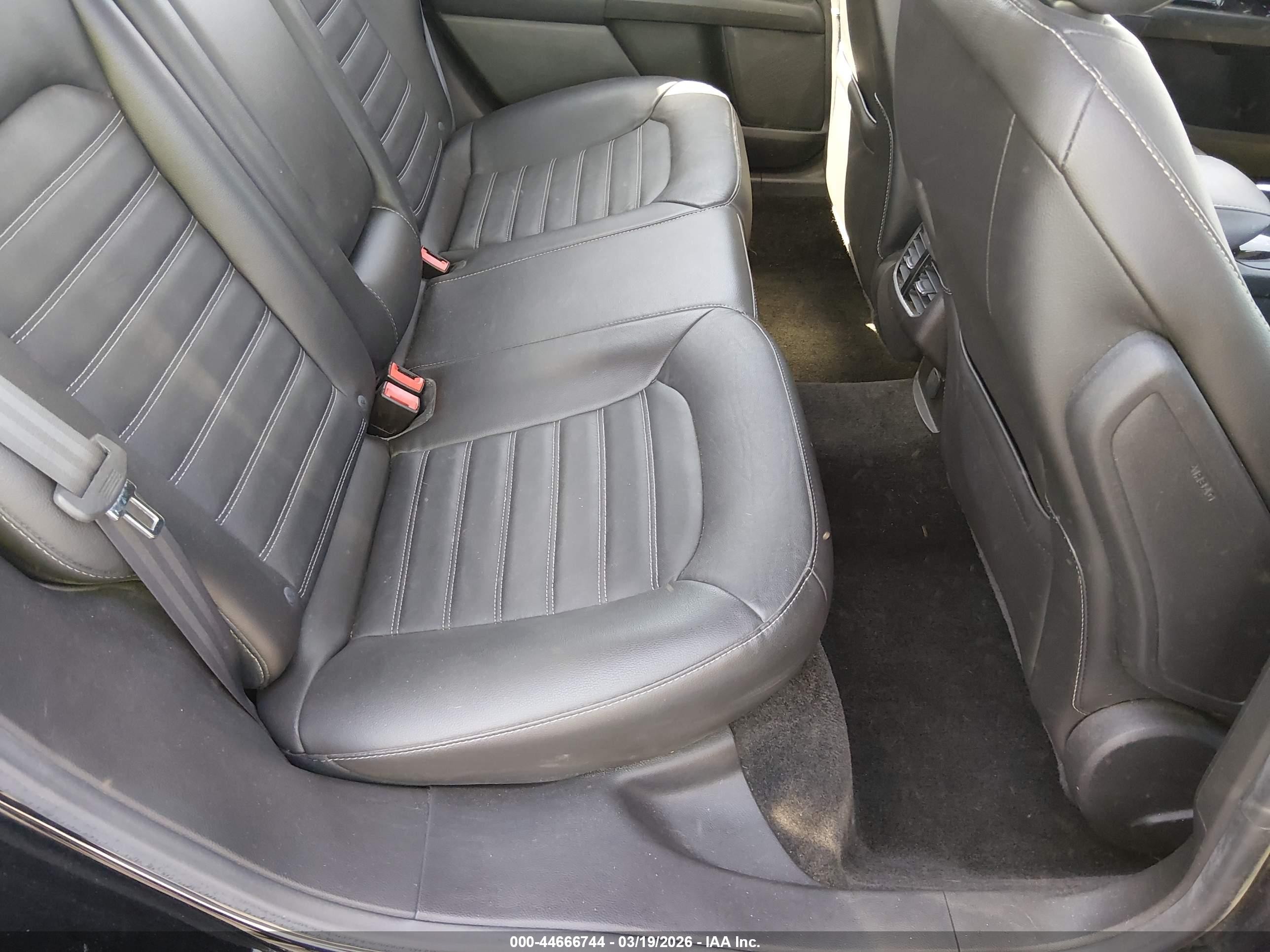 2016 Ford Fusion Se Black vin: 3FA6P0HD2GR312379