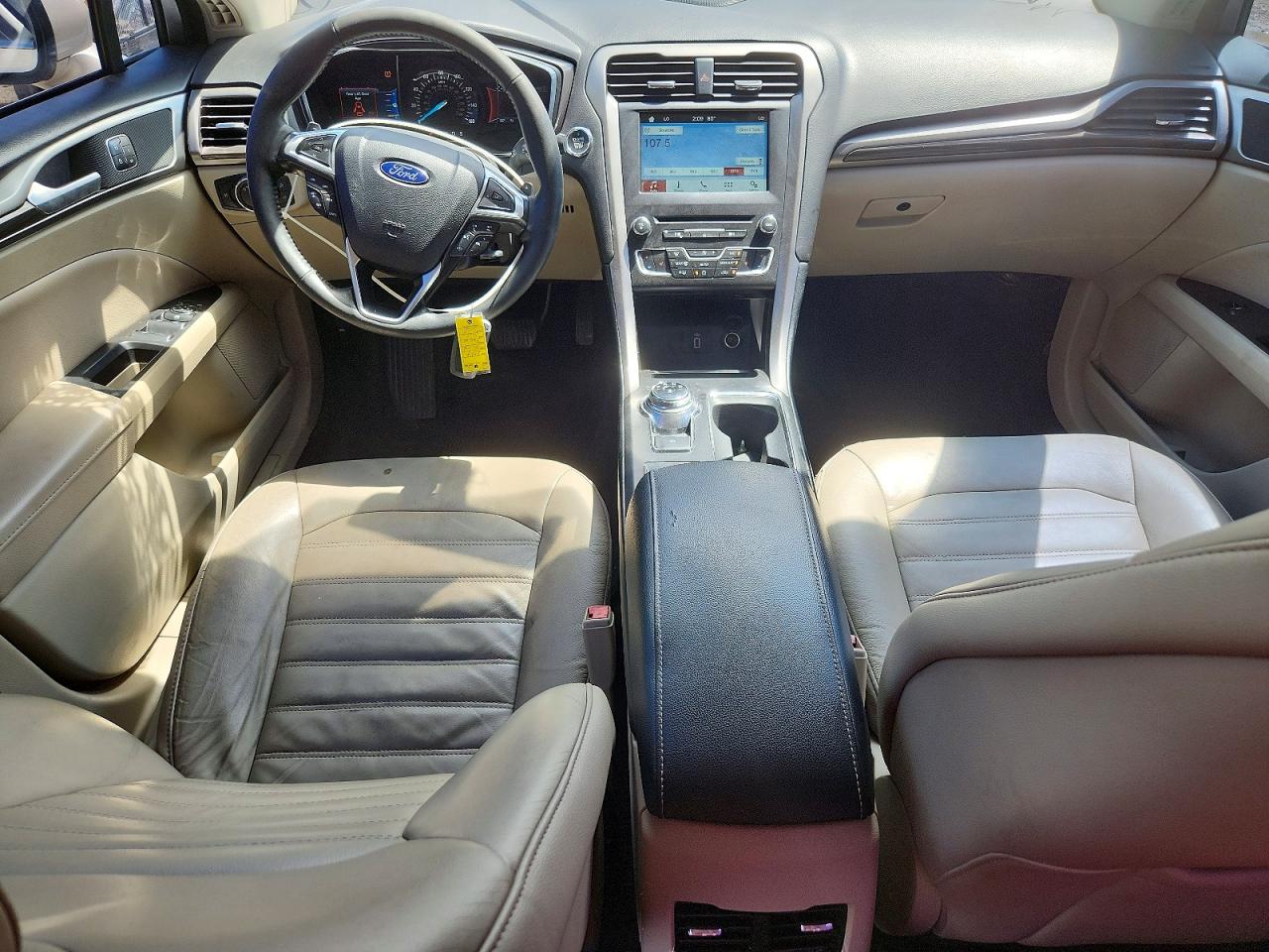 2017 Ford Fusion Se Tan vin: 3FA6P0HD2HR245977
