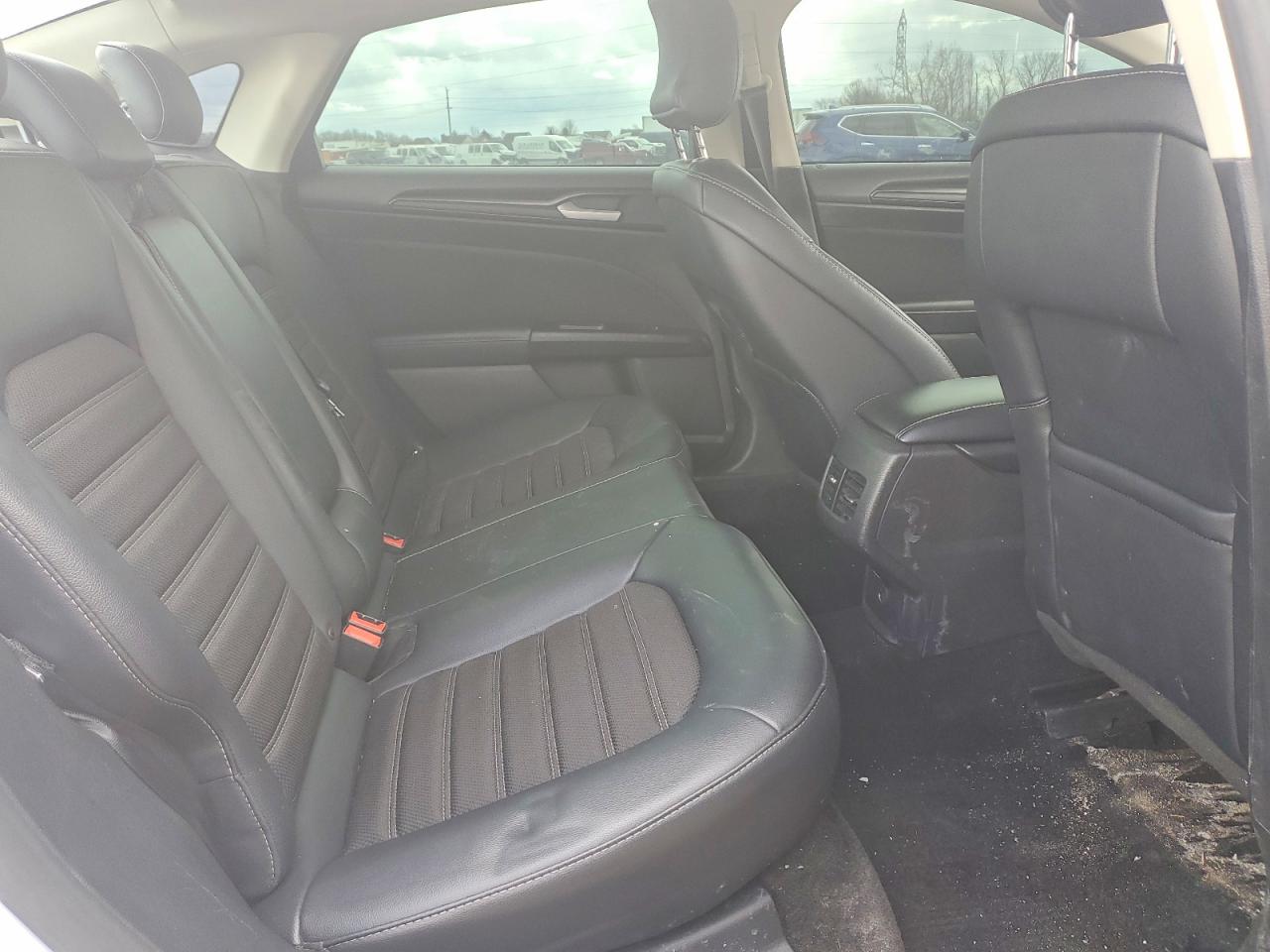 2018 Ford Fusion Se White vin: 3FA6P0HD2JR195541