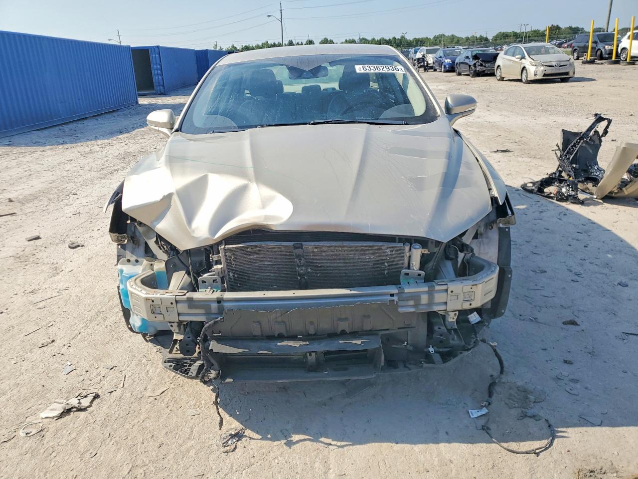 2018 Ford Fusion Se Beige vin: 3FA6P0HD2JR198214