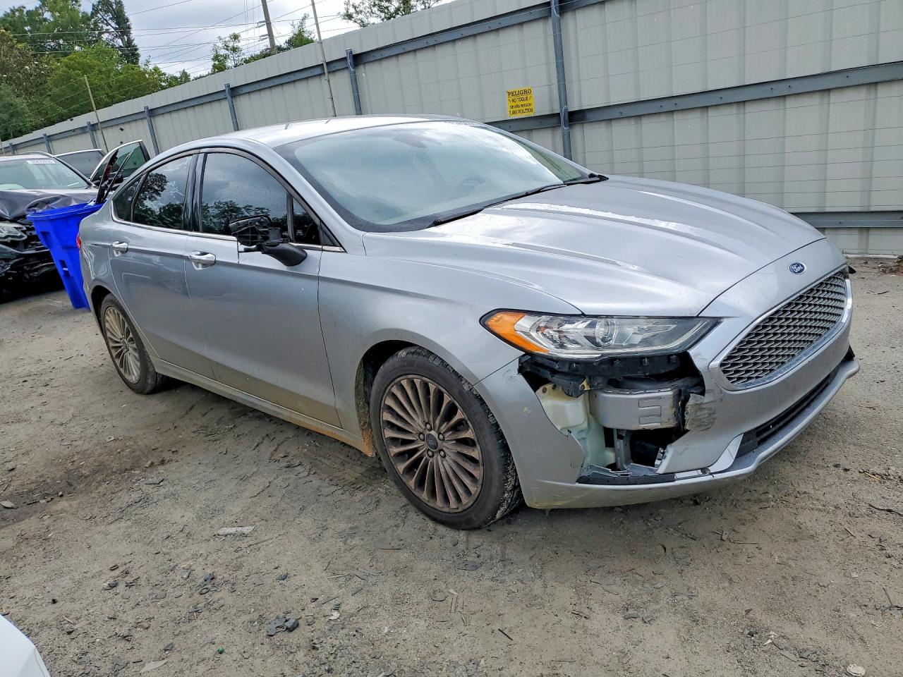2020 Ford Fusion Silver vin: 3FA6P0HD2LR160369