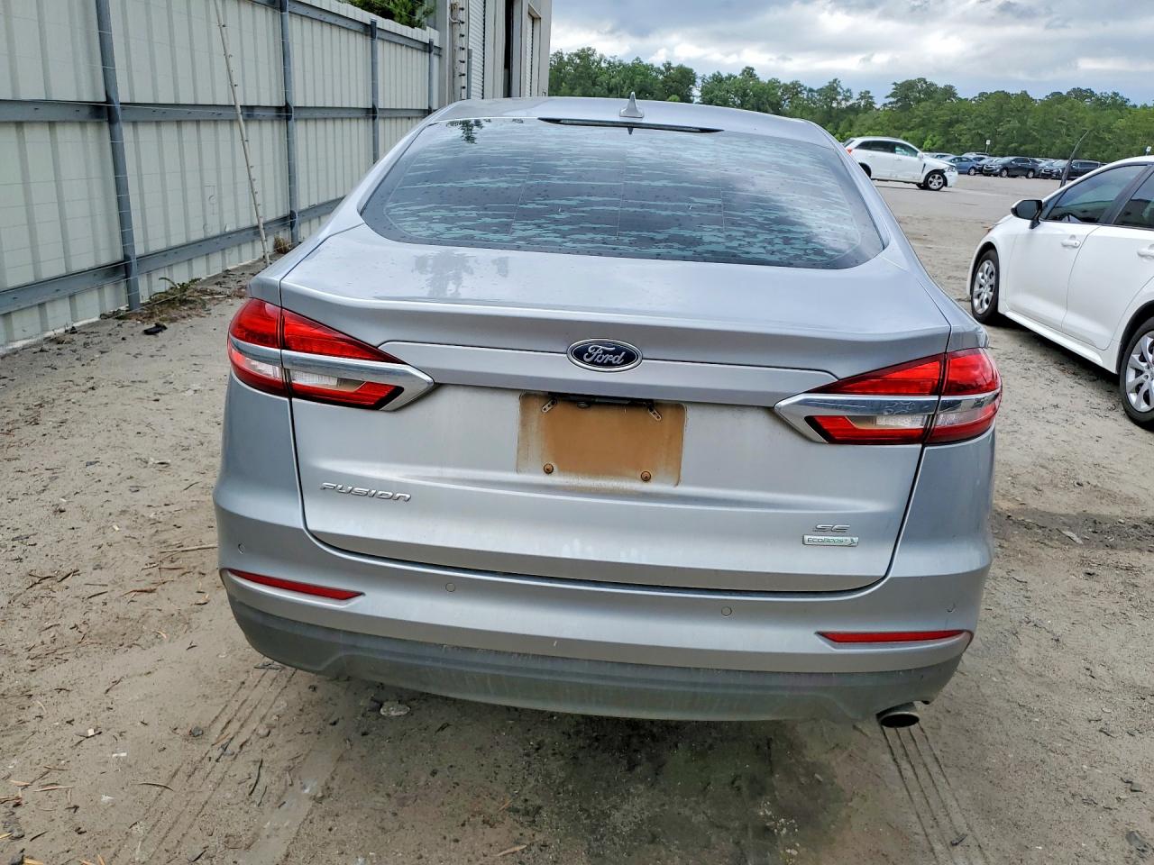 2020 Ford Fusion Silver vin: 3FA6P0HD2LR160369