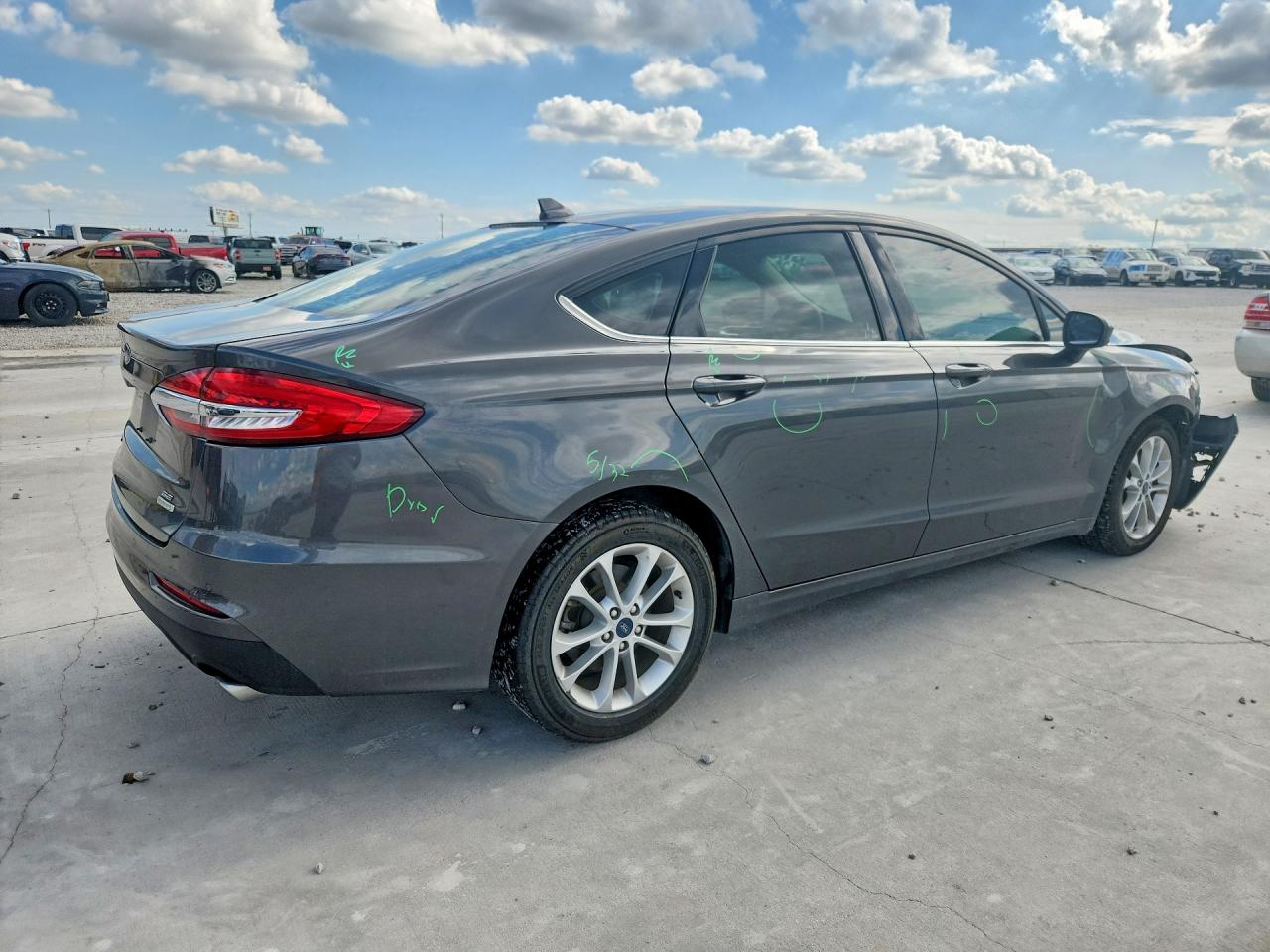 2020 Ford Fusion Se Gray vin: 3FA6P0HD2LR218271