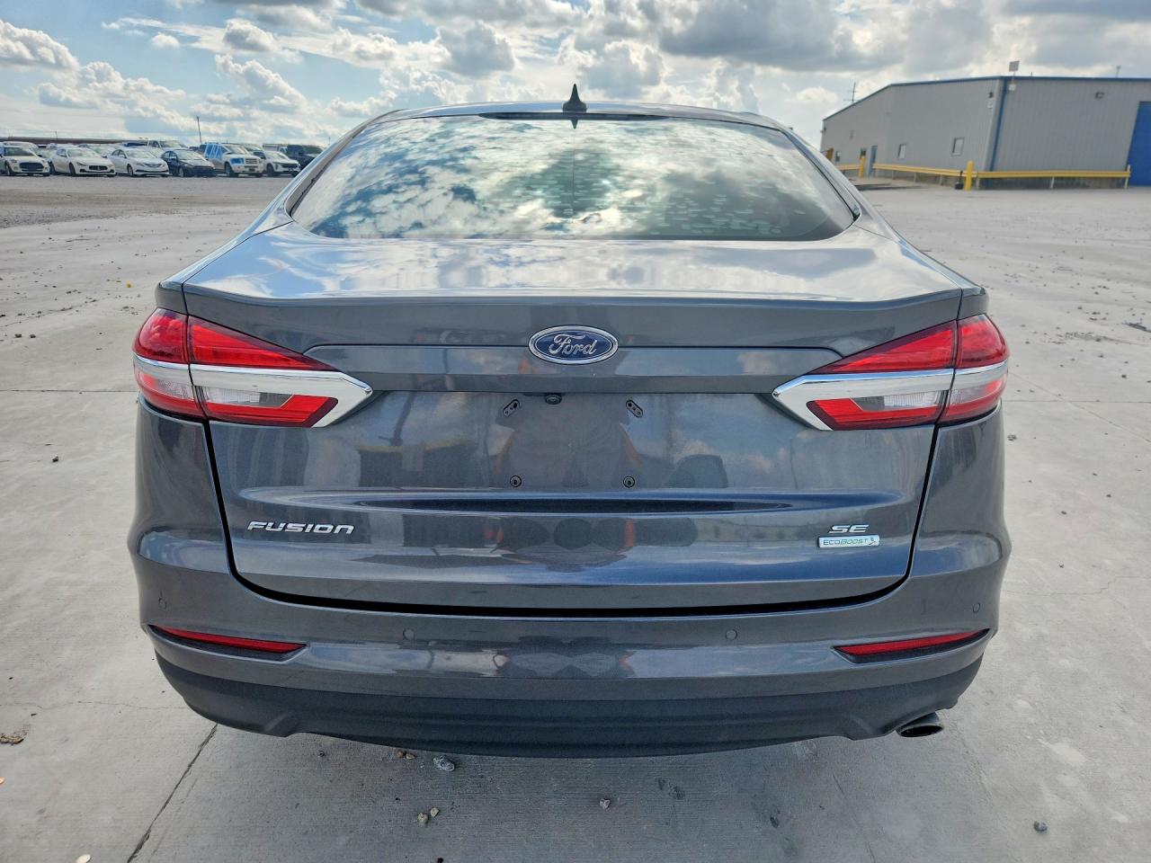 2020 Ford Fusion Se Gray vin: 3FA6P0HD2LR218271