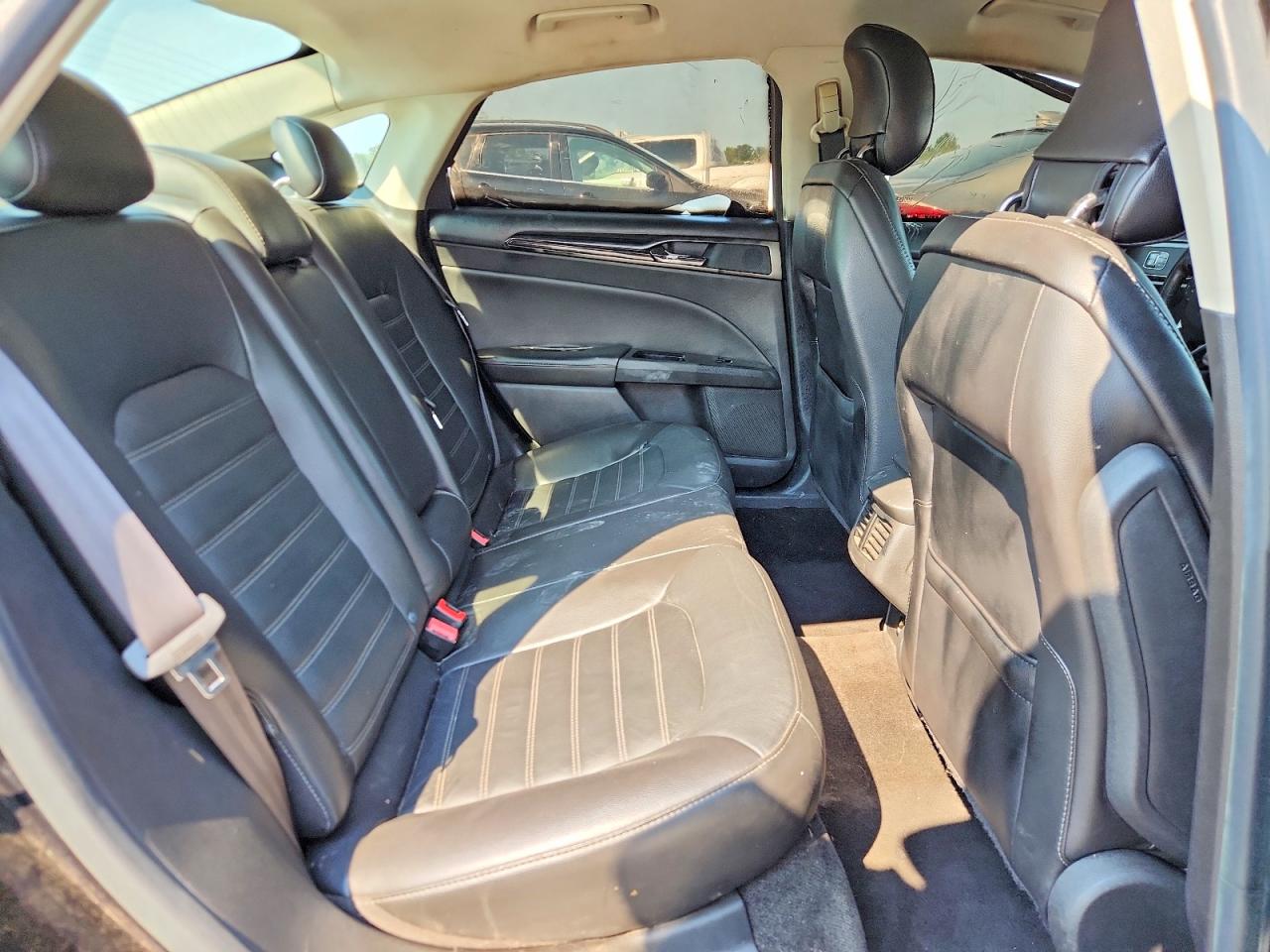 2014 Ford Fusion Se Black vin: 3FA6P0HD3ER218699