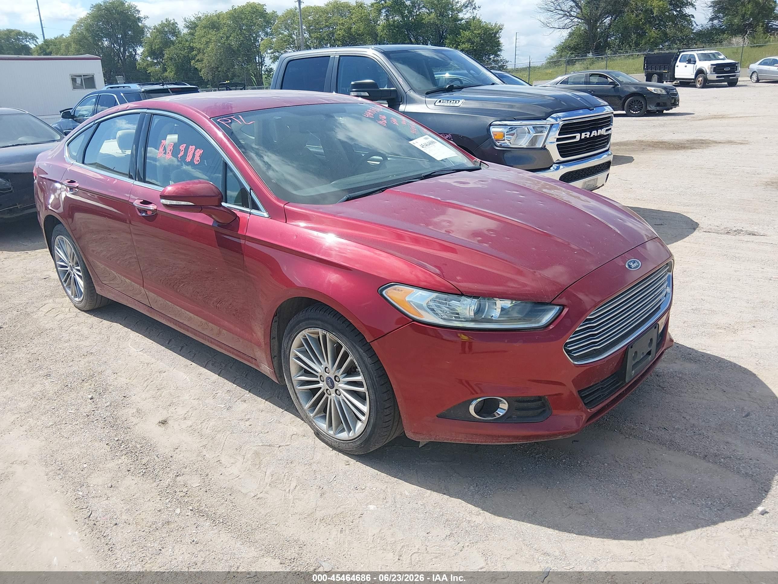 2014 Ford Fusion Se Red vin: 3FA6P0HD3ER391560