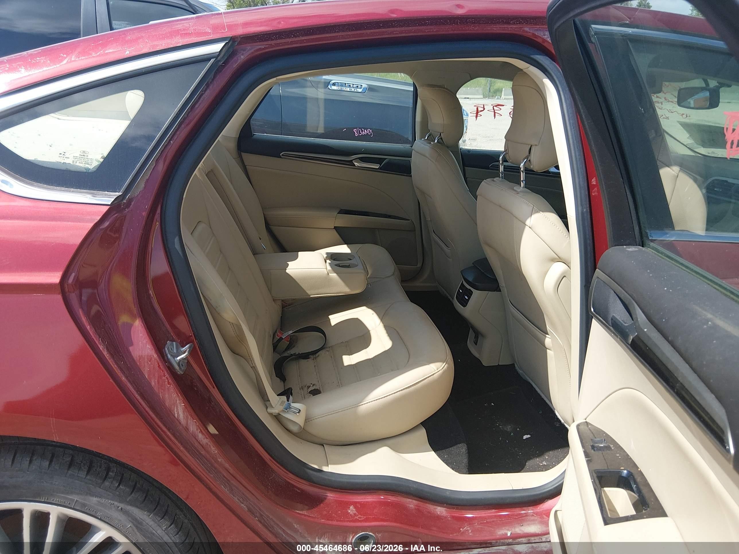 2014 Ford Fusion Se Red vin: 3FA6P0HD3ER391560