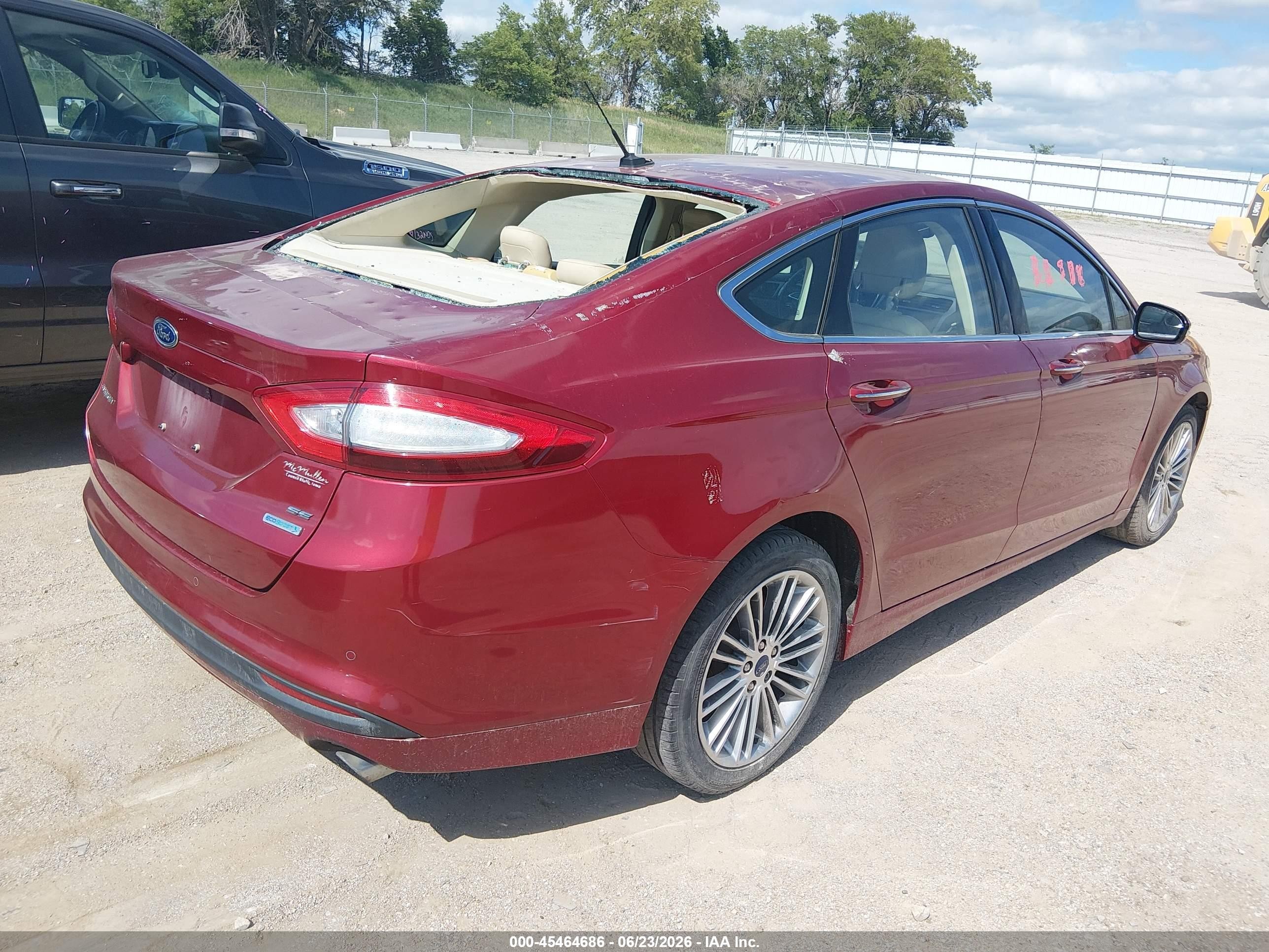 2014 Ford Fusion Se Red vin: 3FA6P0HD3ER391560