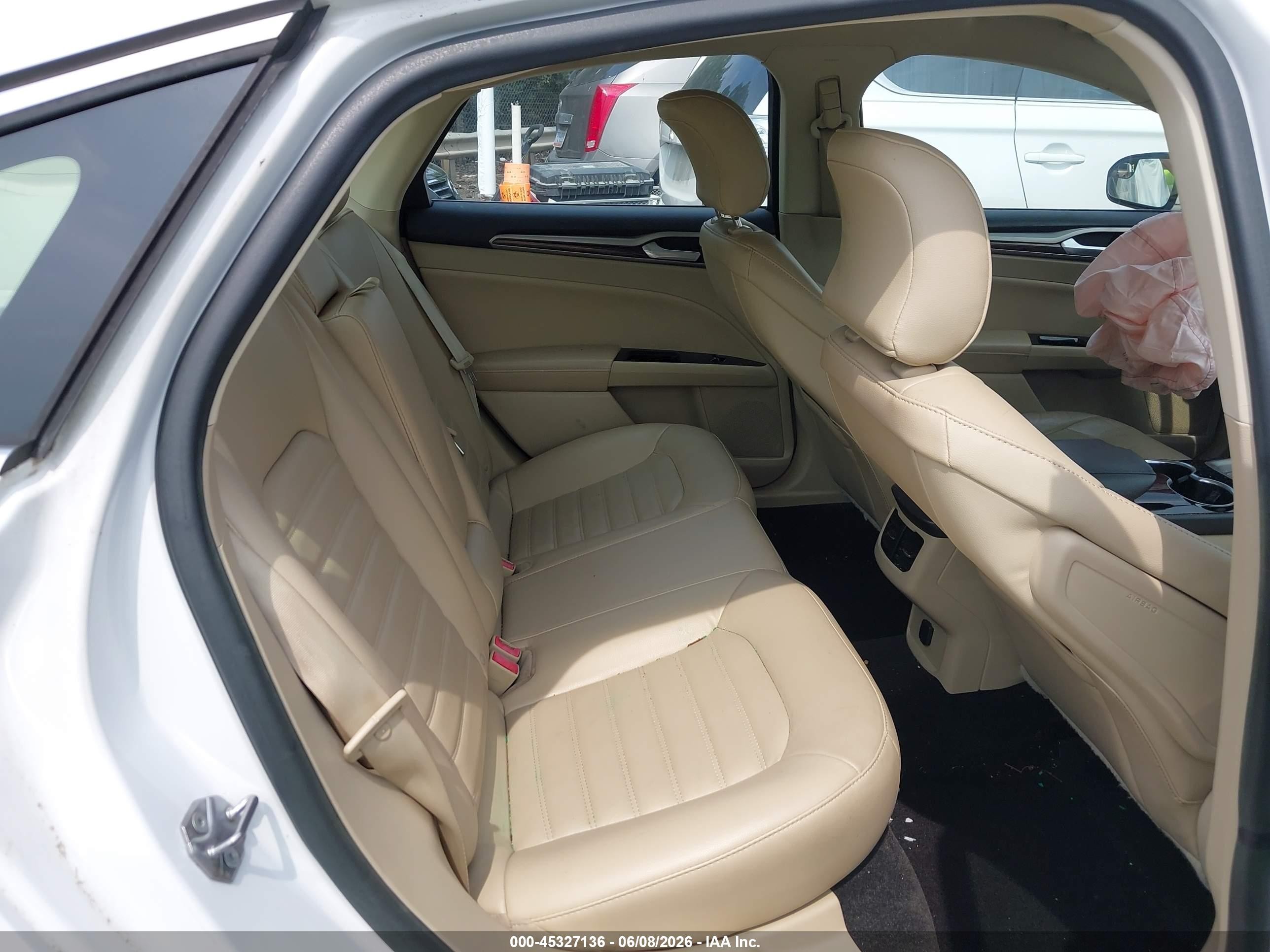 2015 Ford Fusion Se White vin: 3FA6P0HD3FR218929