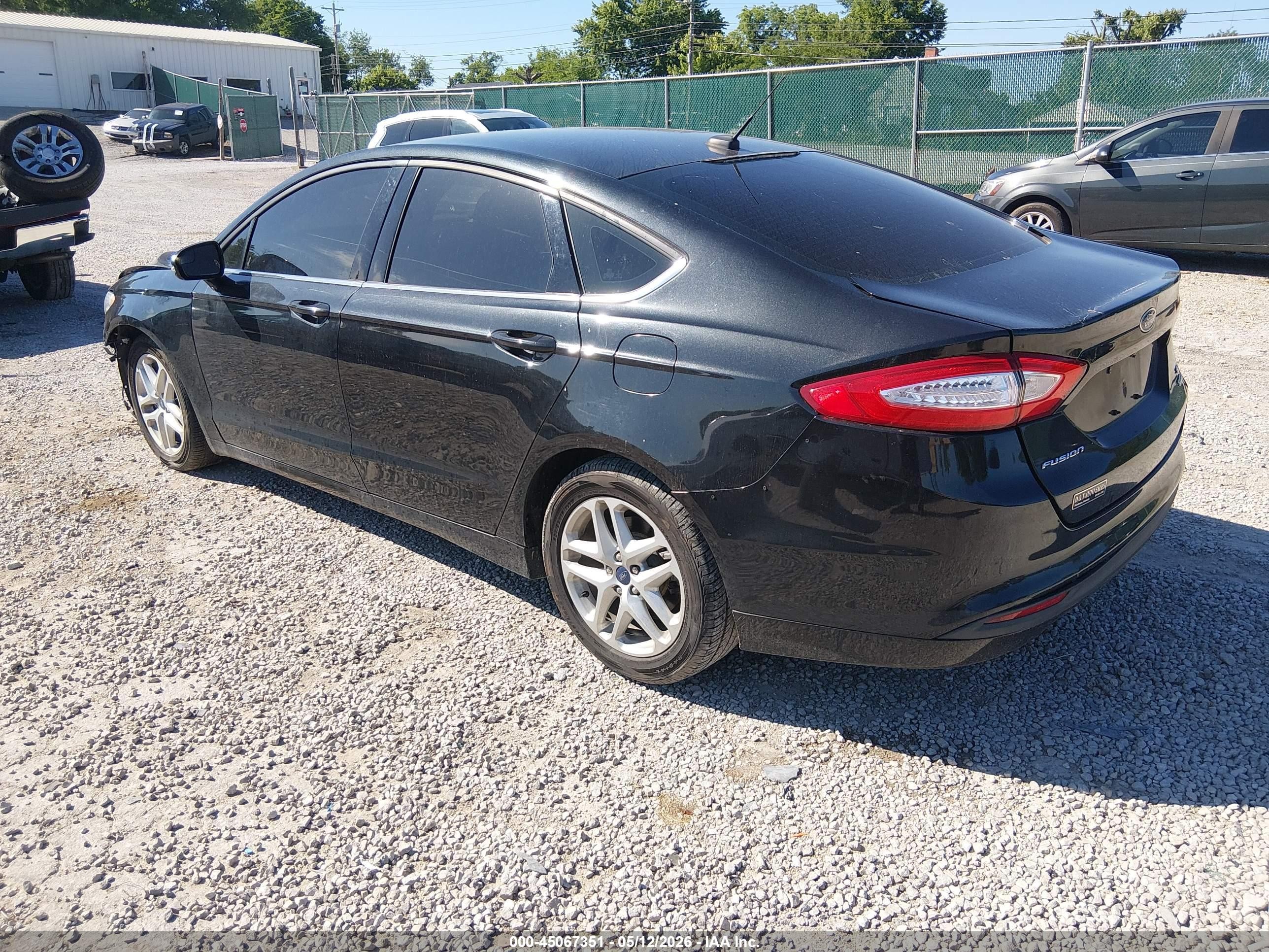 2015 Ford Fusion Se Черный vin: 3FA6P0HD3FR219255