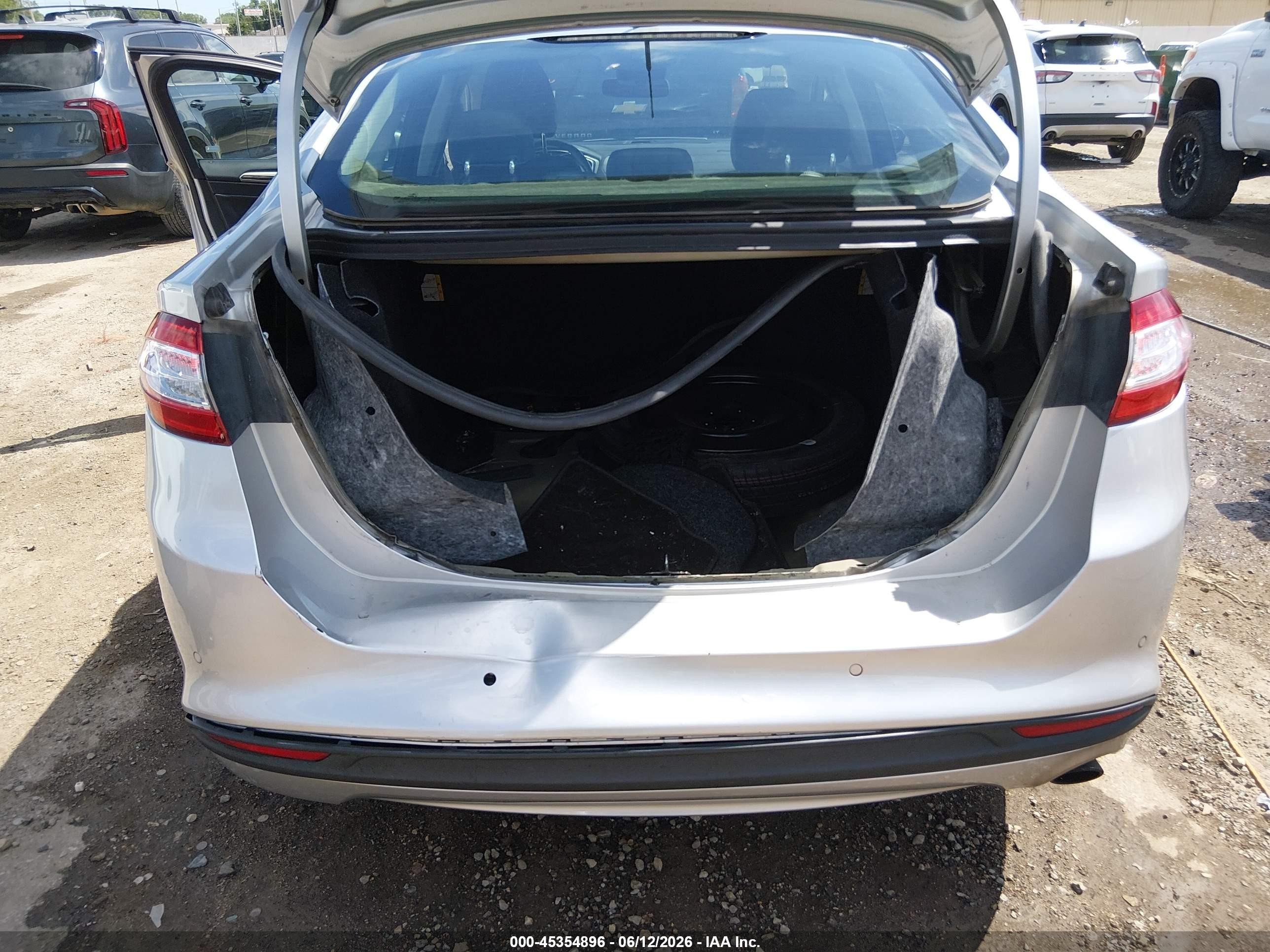 2015 Ford Fusion Se Silver vin: 3FA6P0HD3FR223774