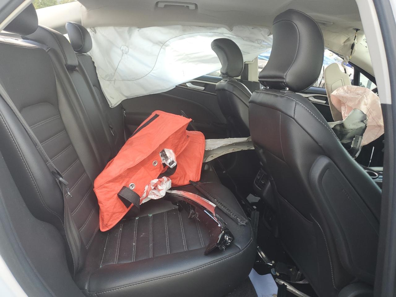 2015 Ford Fusion Se White vin: 3FA6P0HD3FR243538