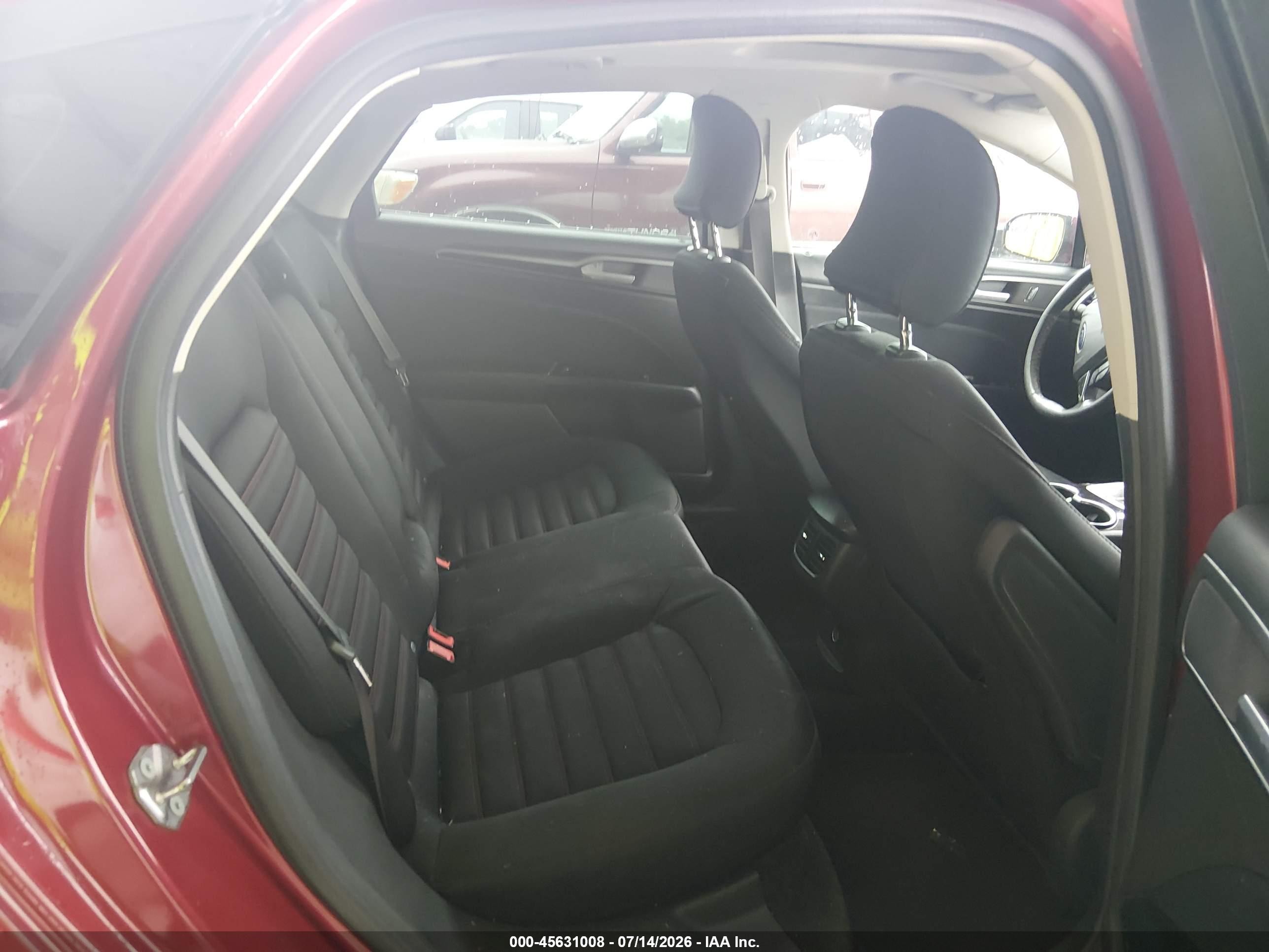 2015 Ford Fusion Se Red vin: 3FA6P0HD3FR260775
