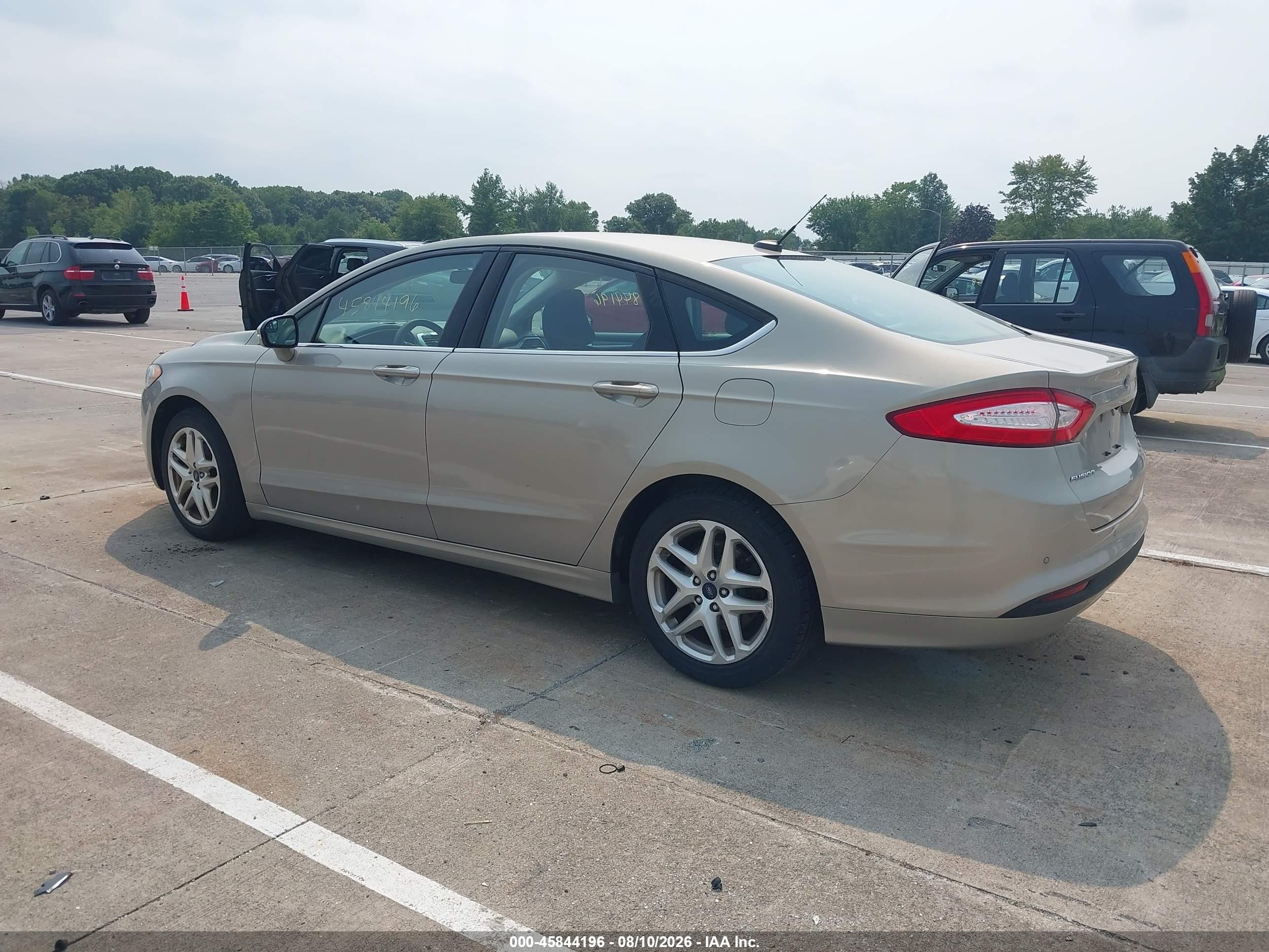 2015 Ford Fusion Se Tan vin: 3FA6P0HD3FR296028