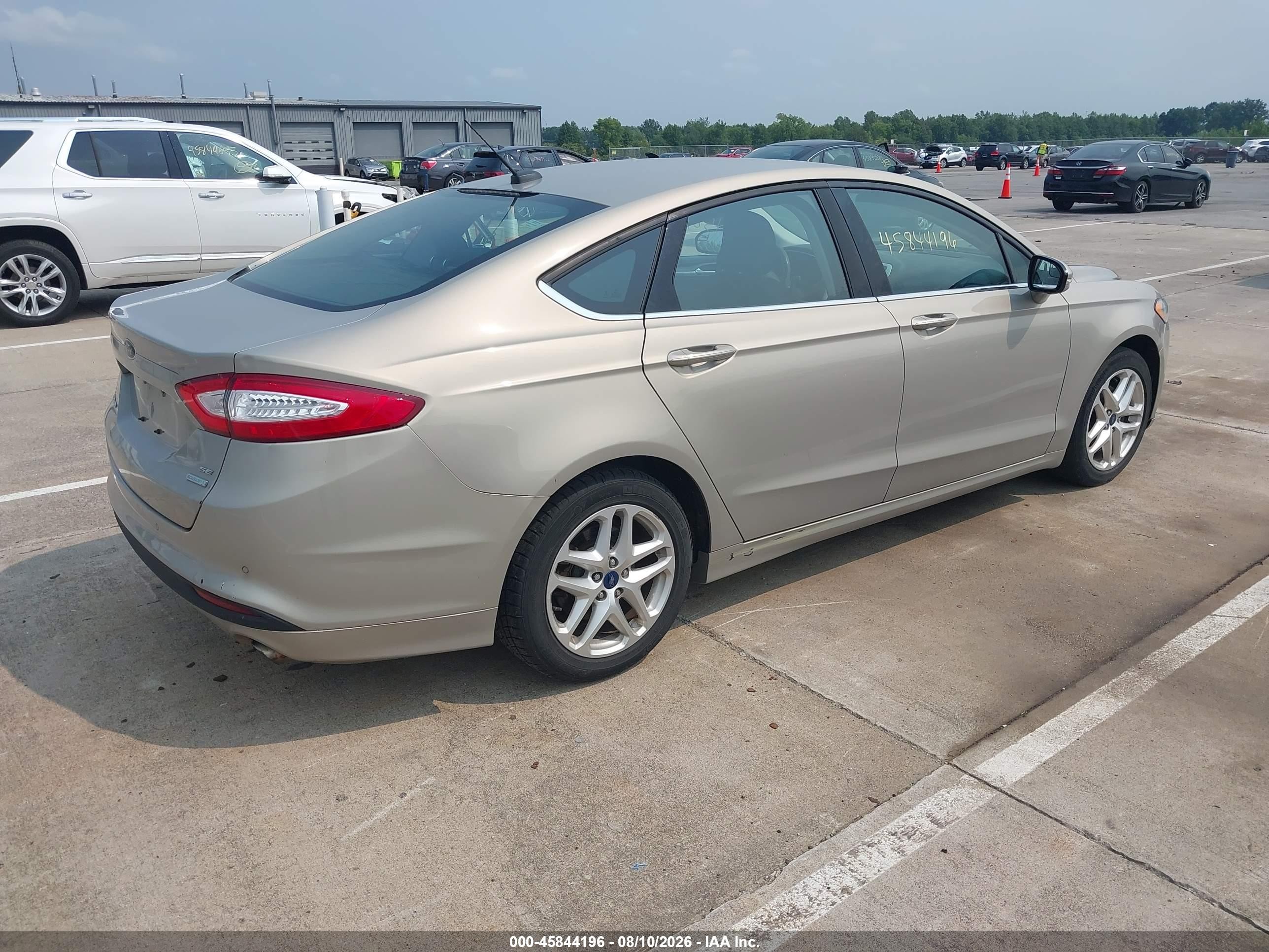 2015 Ford Fusion Se Tan vin: 3FA6P0HD3FR296028
