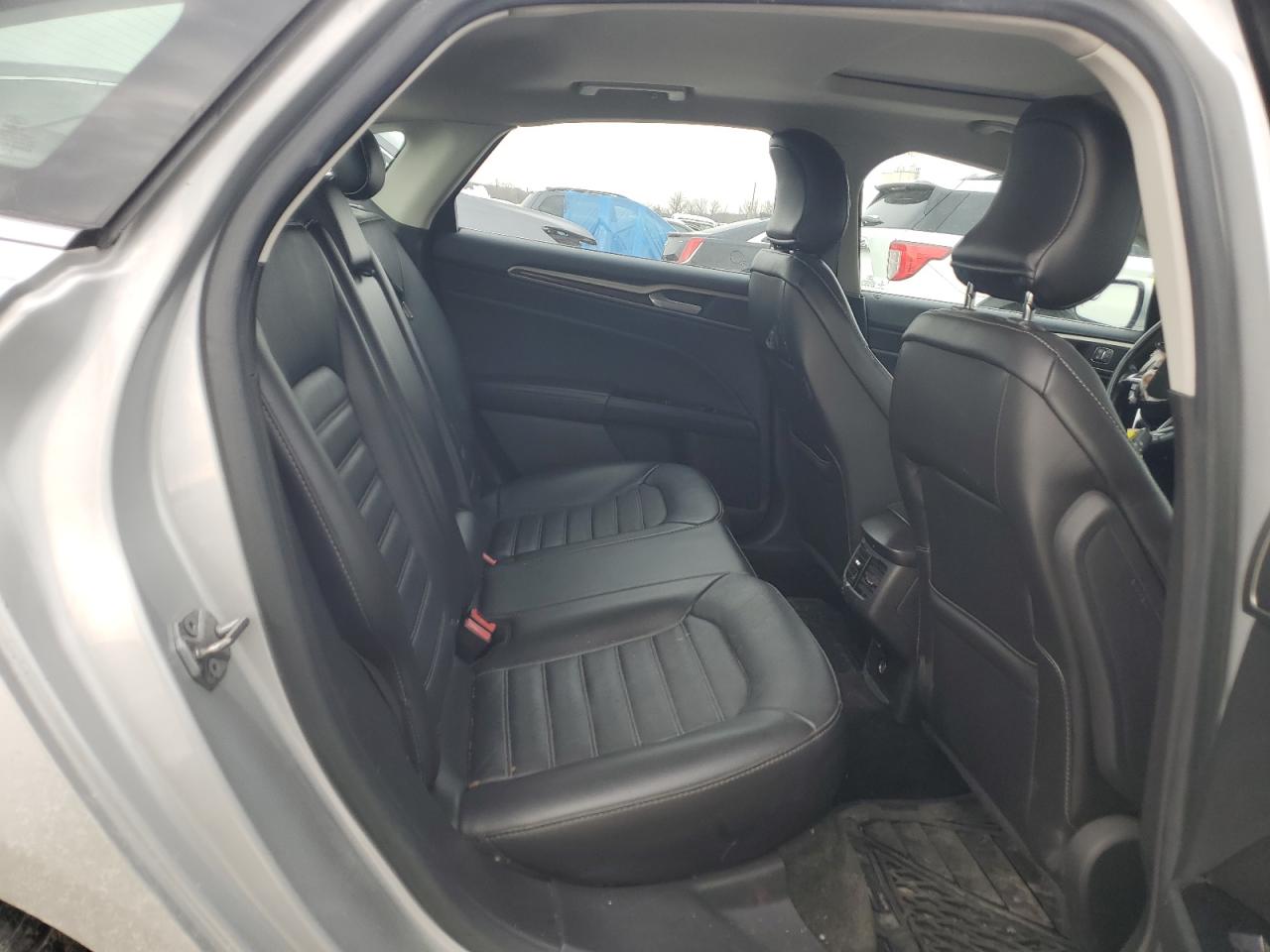 2015 Ford Fusion Se Silver vin: 3FA6P0HD3FR303575