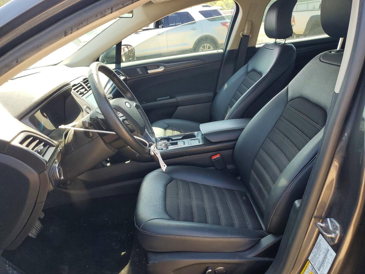 2018 Ford Fusion Se Gray vin: 3FA6P0HD3JR175024