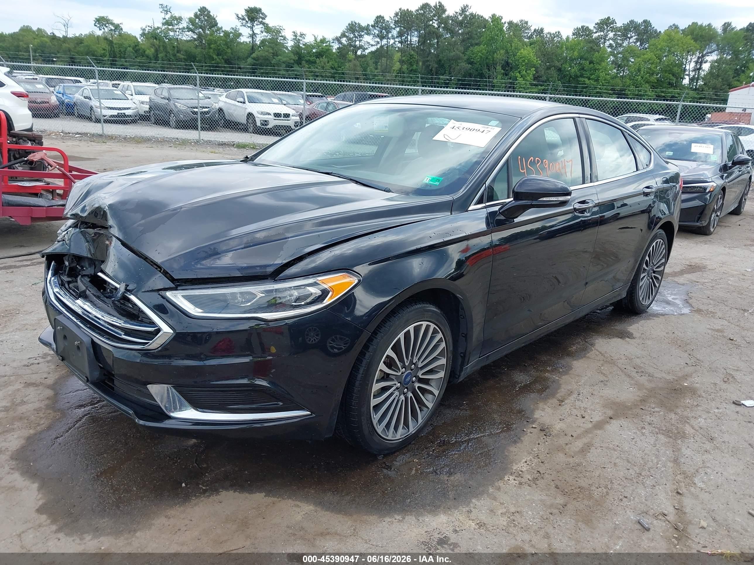2018 Ford Fusion Se Black vin: 3FA6P0HD3JR217000