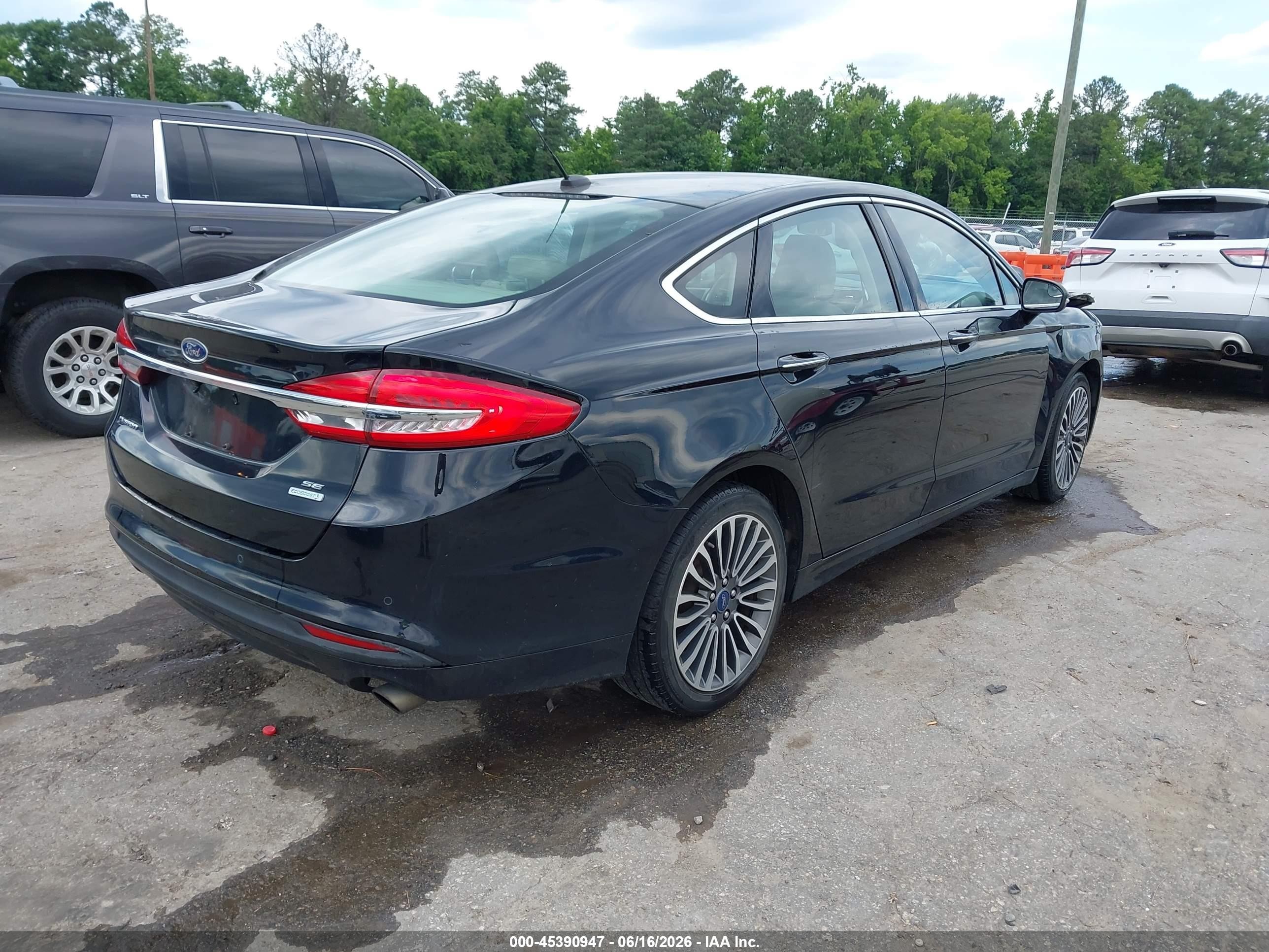 2018 Ford Fusion Se Black vin: 3FA6P0HD3JR217000