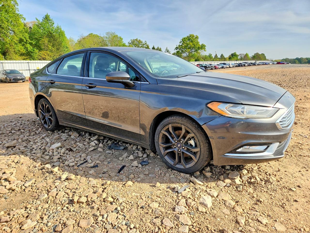2018 Ford Fusion Se Gray vin: 3FA6P0HD3JR251339