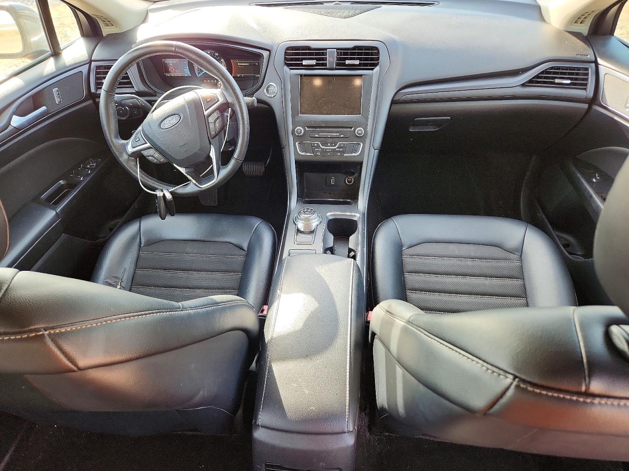 2018 Ford Fusion Se Gray vin: 3FA6P0HD3JR251339